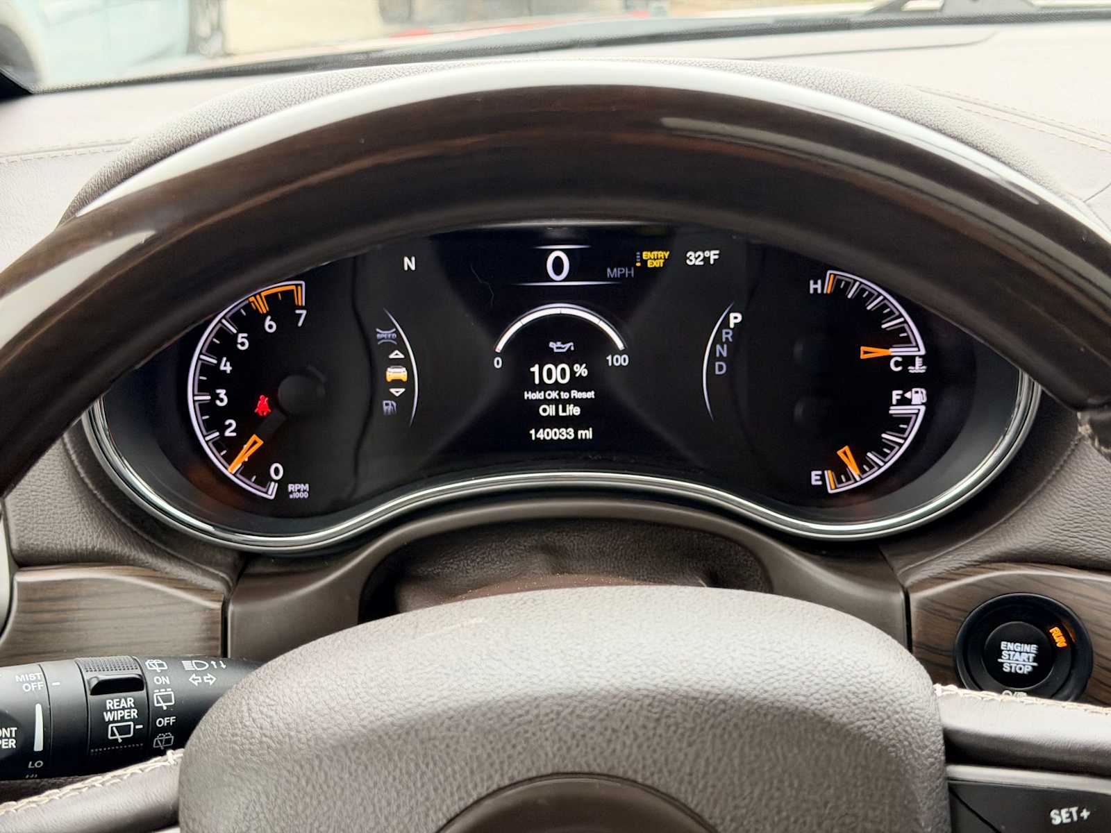 Thumbnail: 2018 Jeep Grand Cherokee - 32