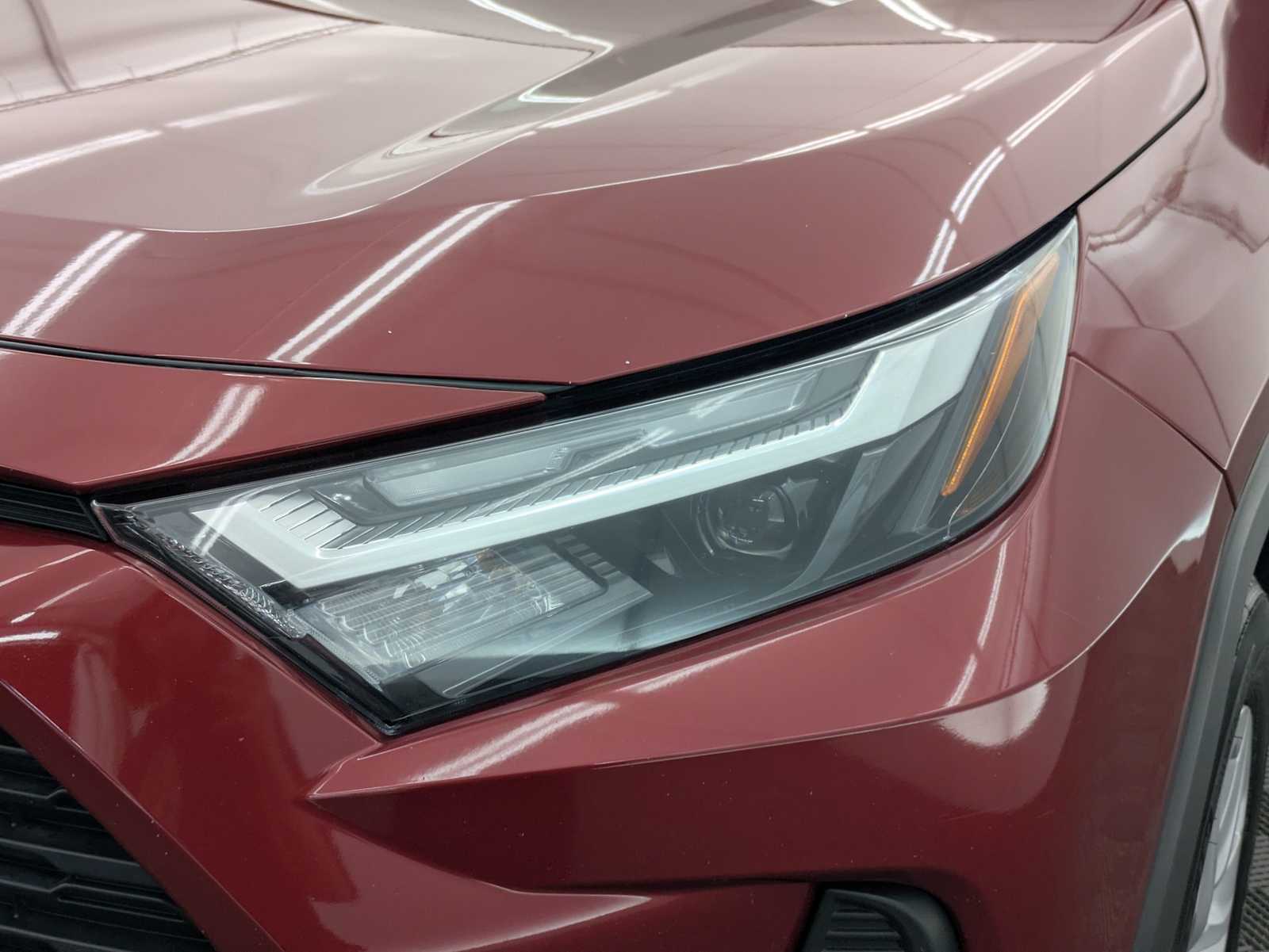 Thumbnail: 2024 Toyota RAV4 - 10