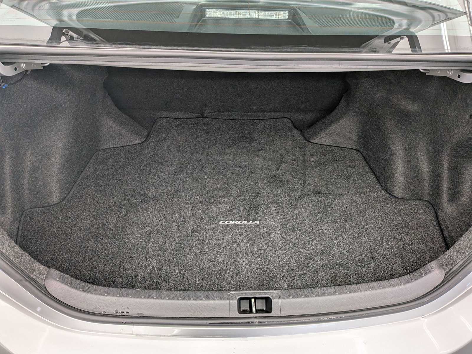 Thumbnail: 2016 Toyota Corolla - 33