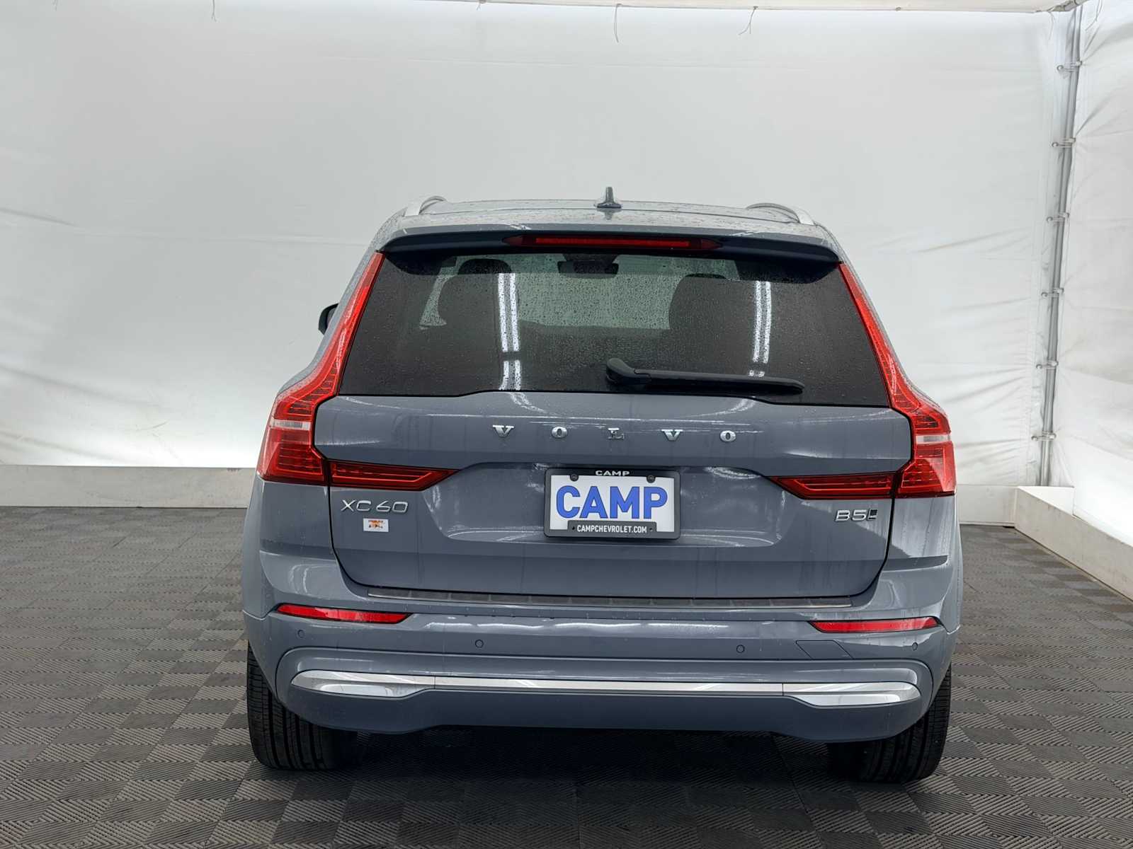 Thumbnail: 2022 Volvo XC60 - 5