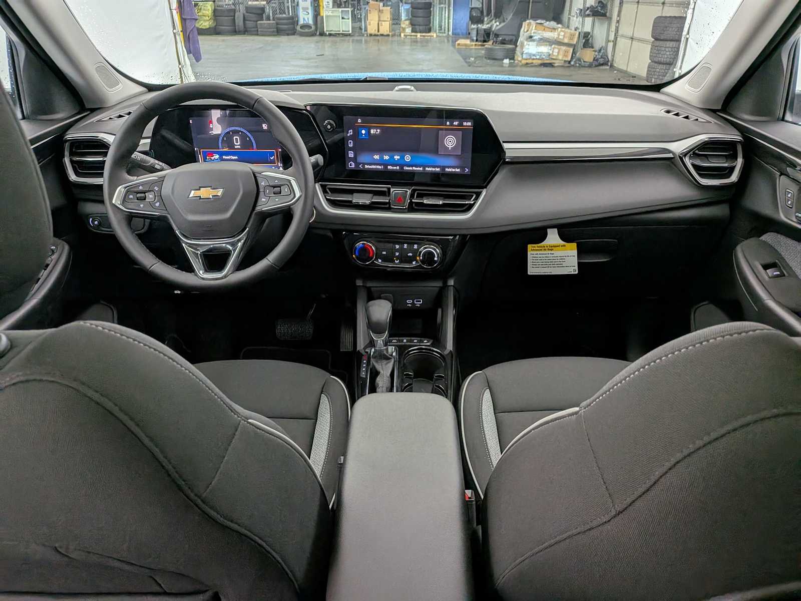 Thumbnail: 2026 Chevrolet TrailBlazer - 16