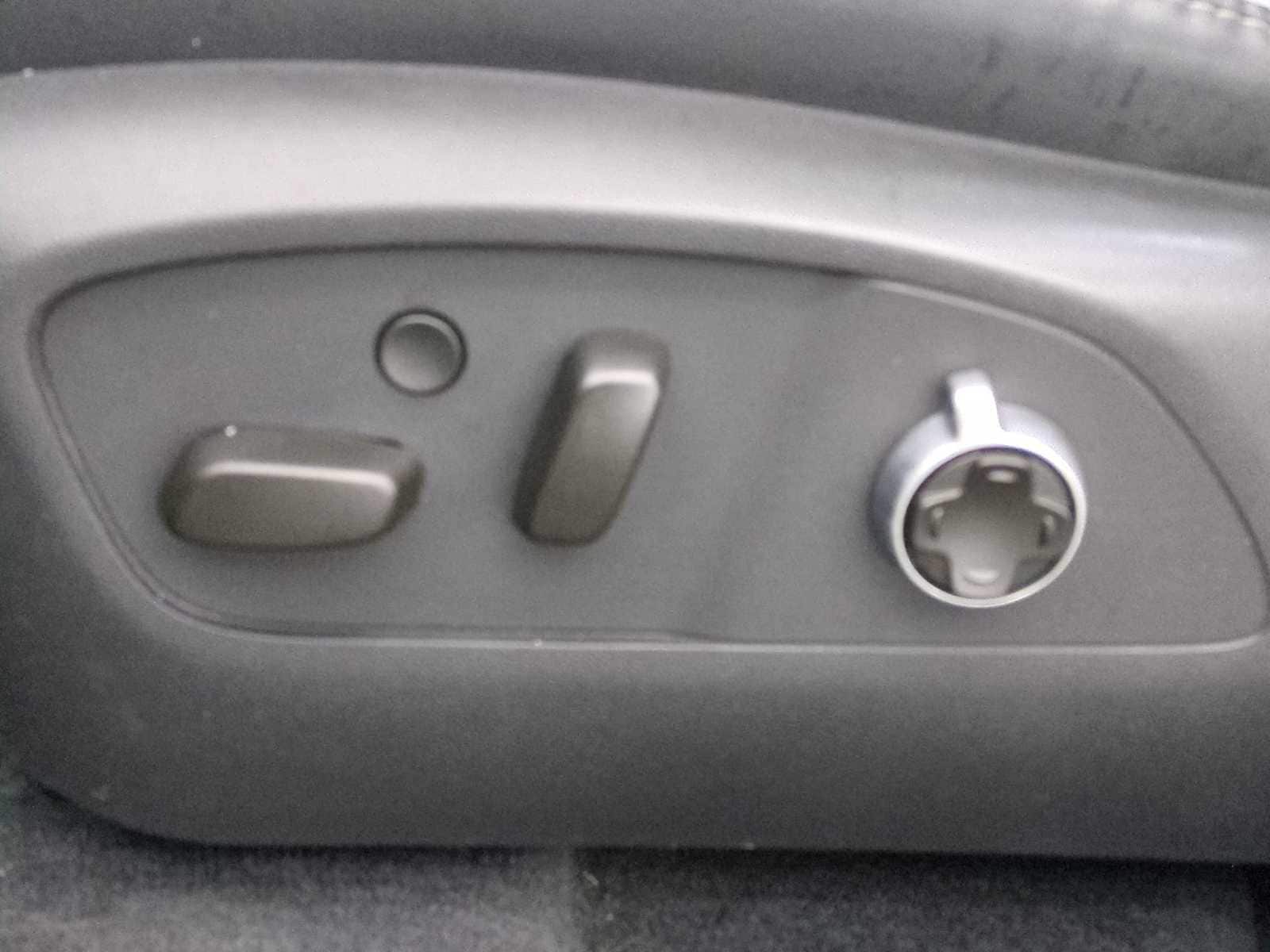 Thumbnail: 2025 Buick Enclave - 16