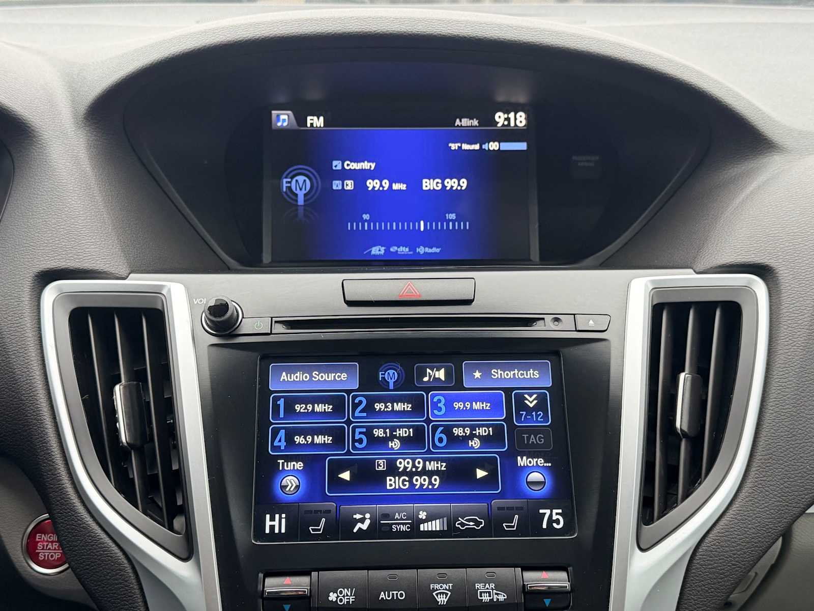 Thumbnail: 2015 Acura TLX - 26