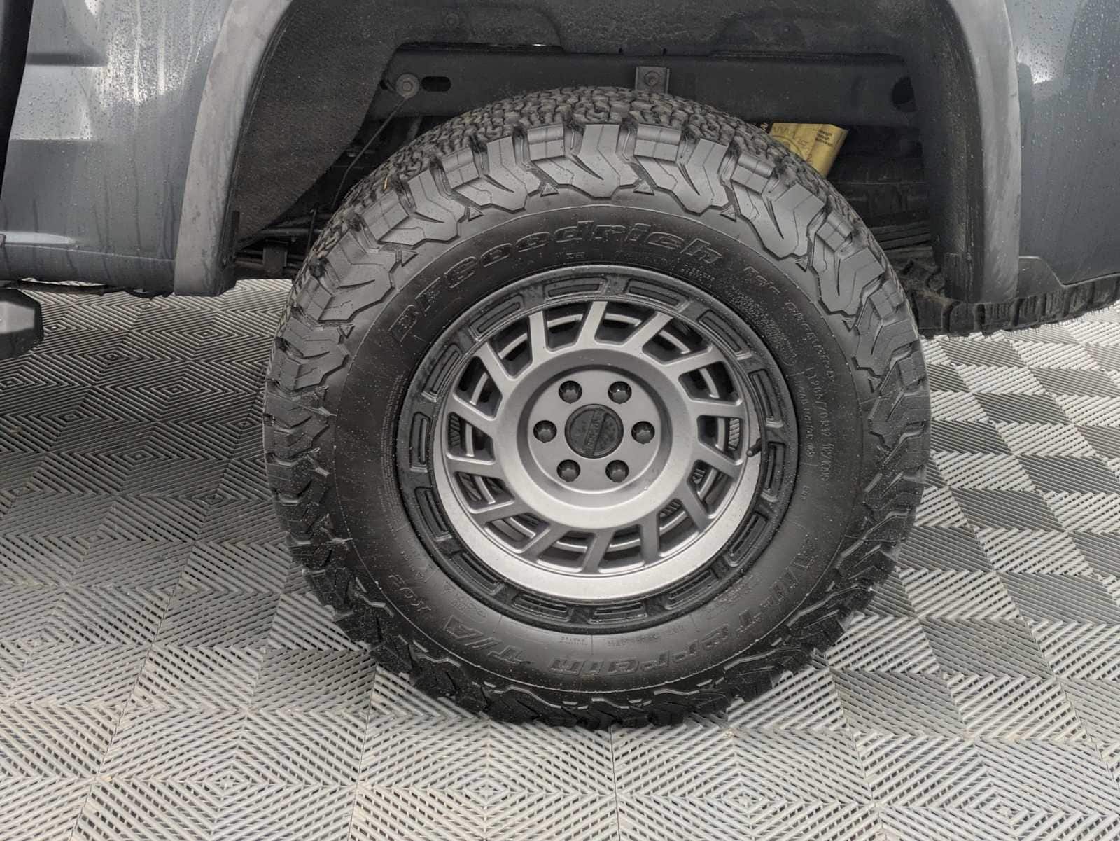 Thumbnail: 2018 Chevrolet Colorado - 13