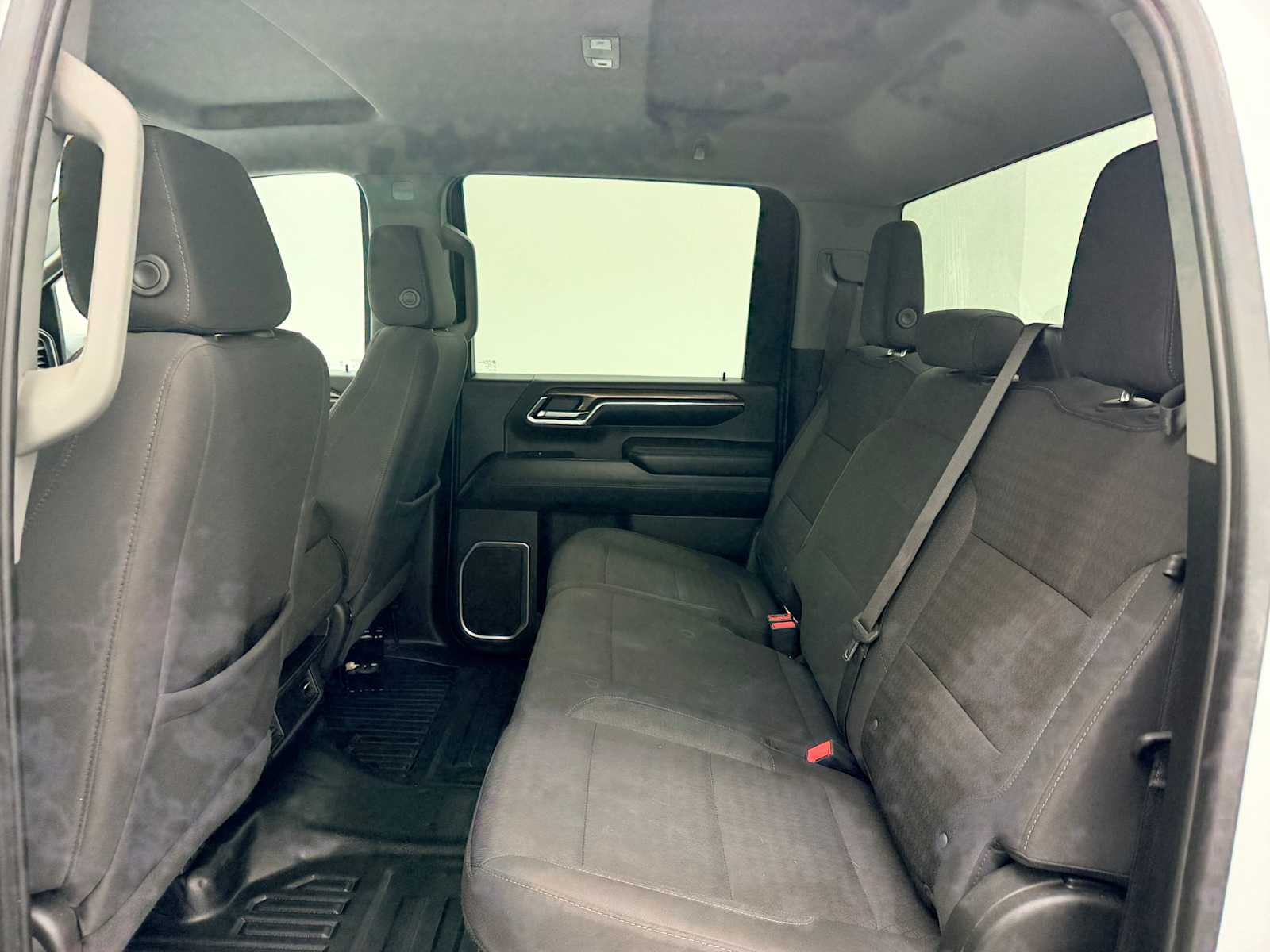 Thumbnail: 2024 Chevrolet Silverado 3500 - 21