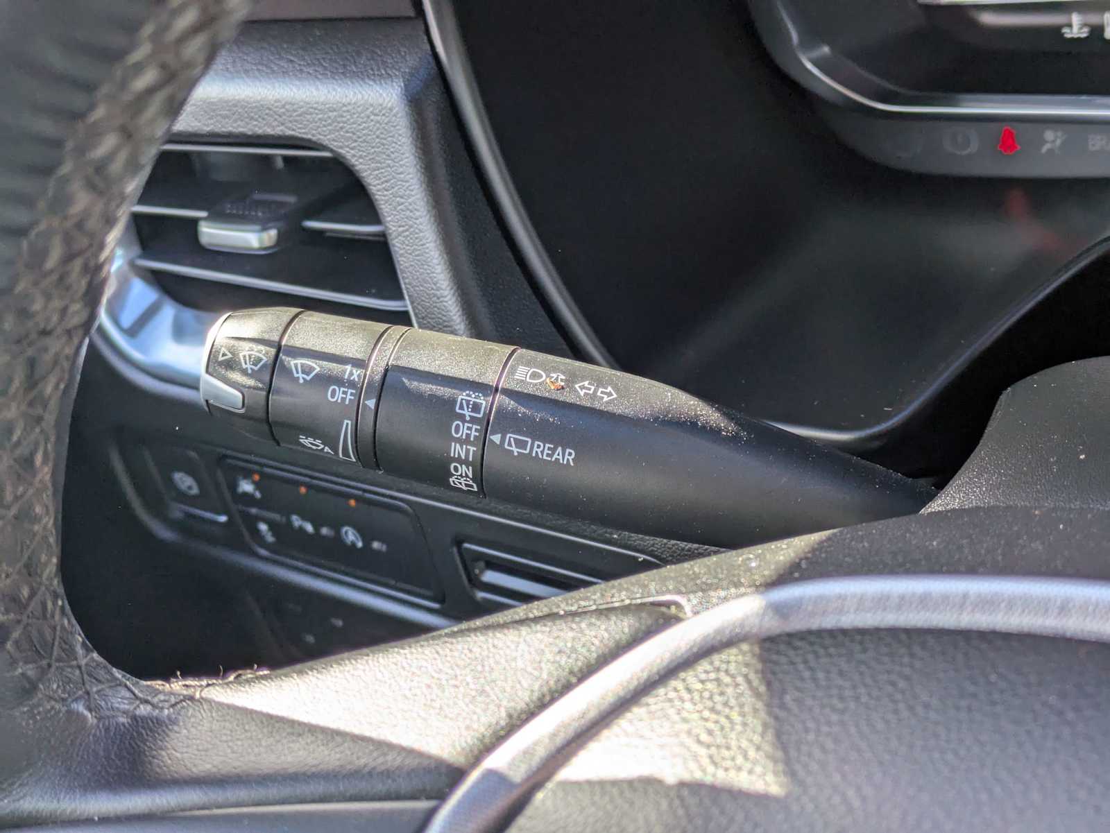 Thumbnail: 2023 GMC Yukon - 28