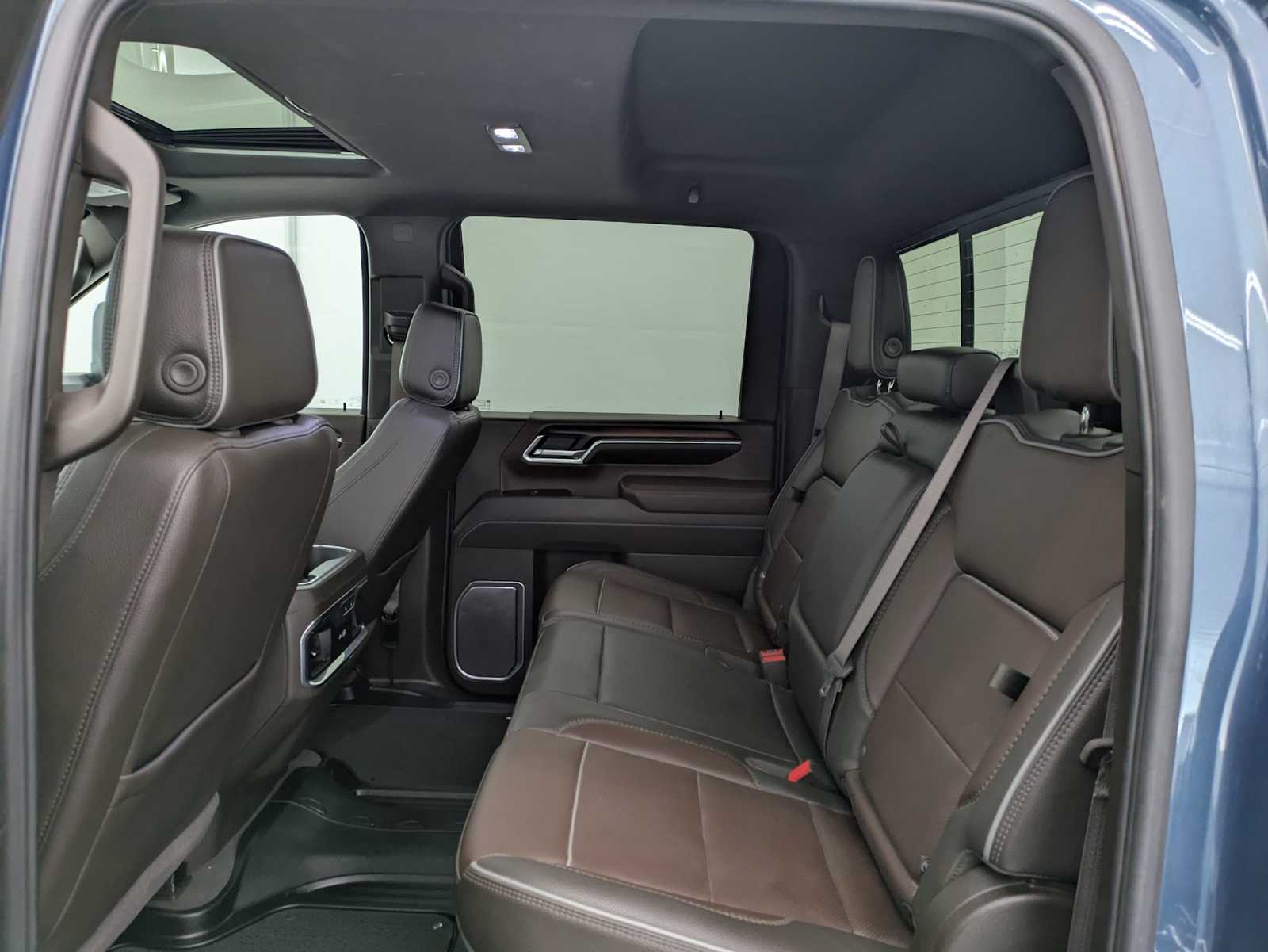 Thumbnail: 2025 GMC Sierra 2500 - 22