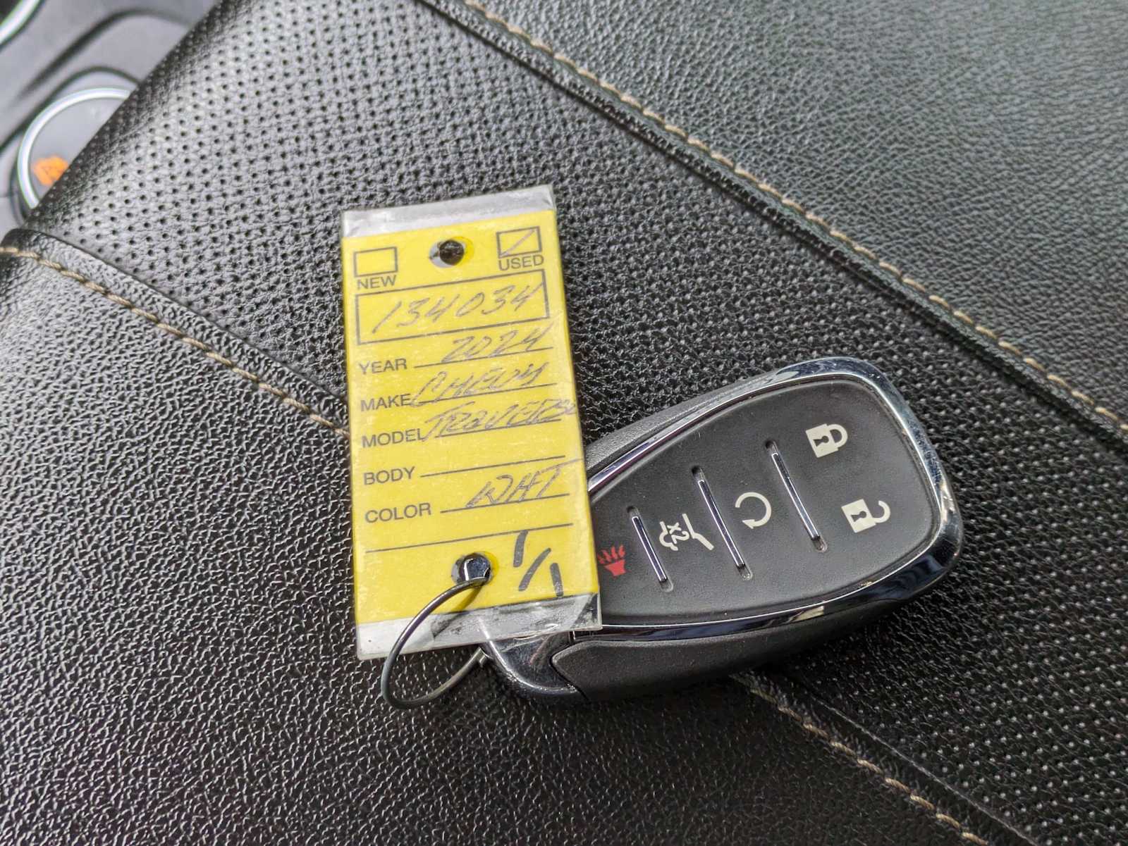 Thumbnail: 2024 Chevrolet Traverse - 37