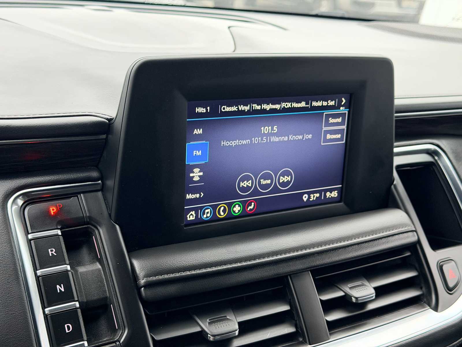 Thumbnail: 2024 Chevrolet Tahoe - 28