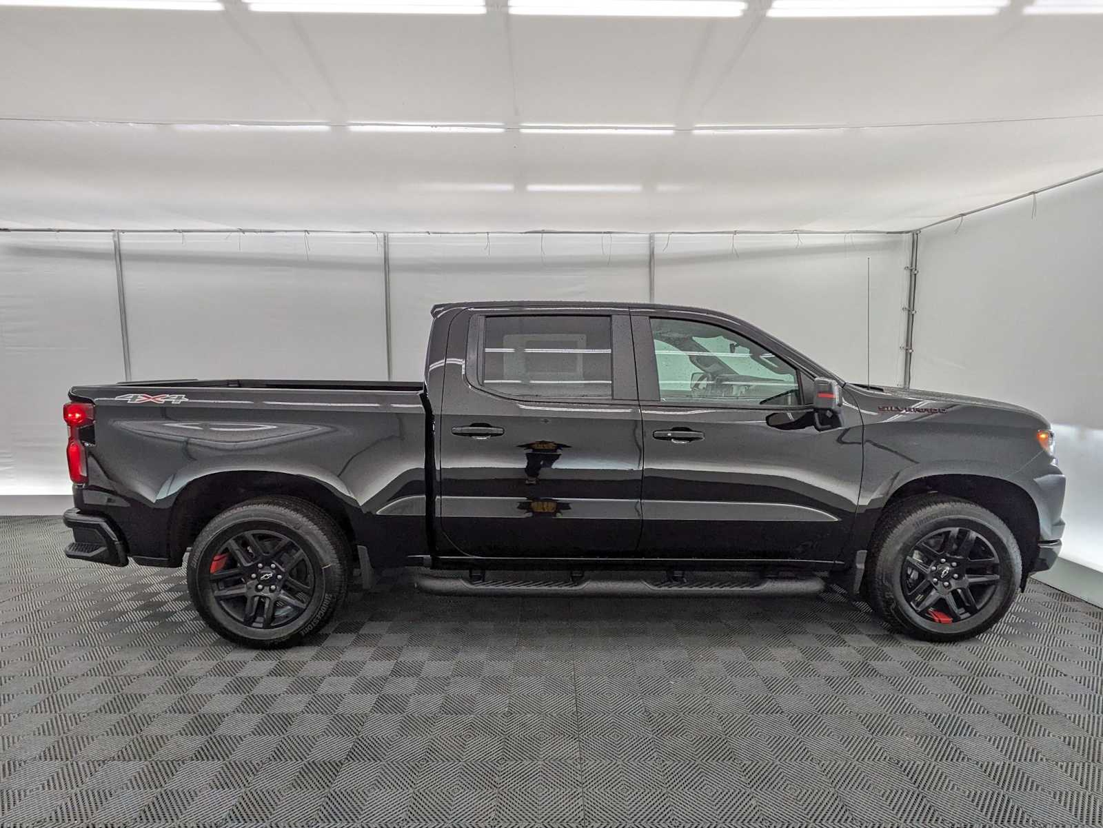 Thumbnail: 2026 Chevrolet Silverado 1500 - 7