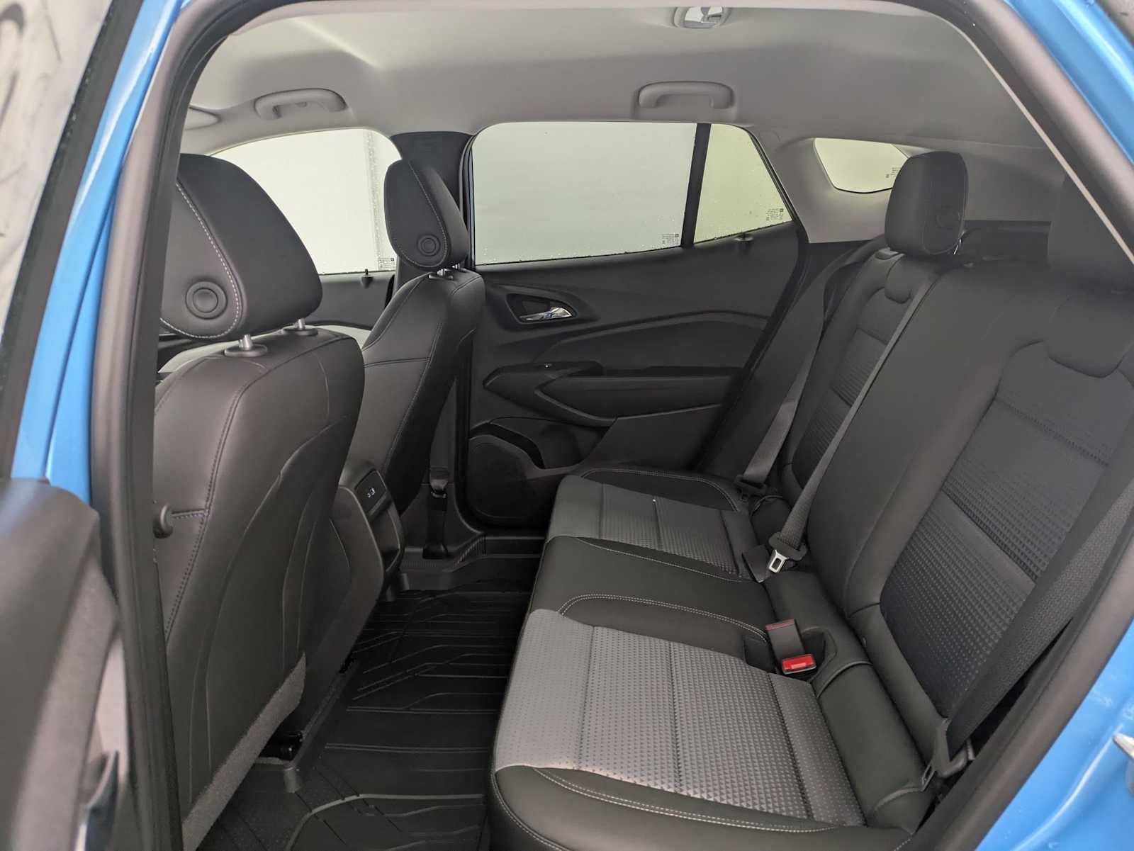 Thumbnail: 2026 Chevrolet Trax - 14