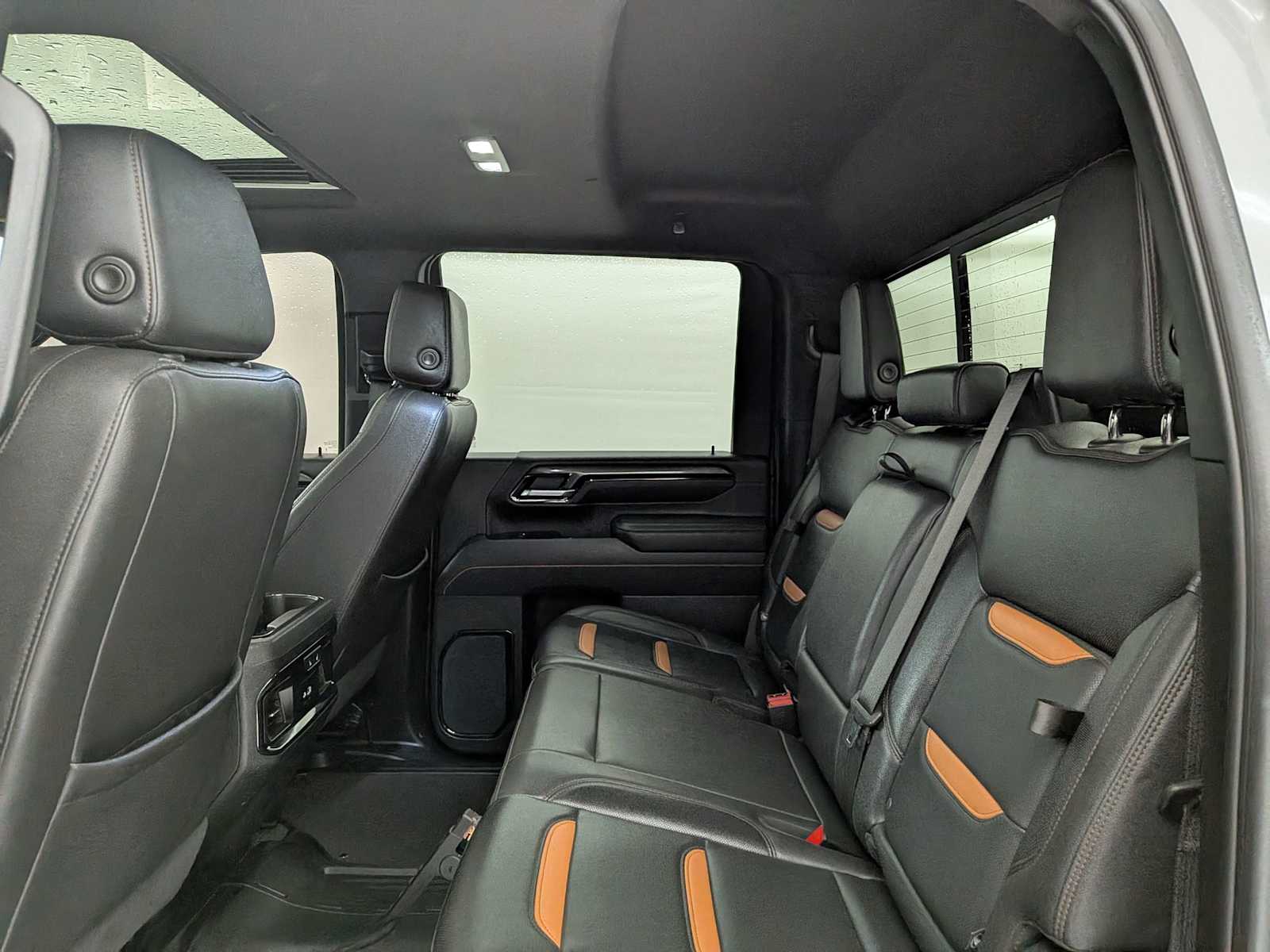 Thumbnail: 2025 GMC Sierra 3500 - 22