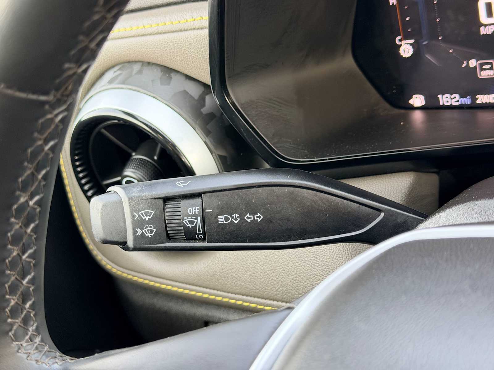 Thumbnail: 2024 Chevrolet Colorado - 27