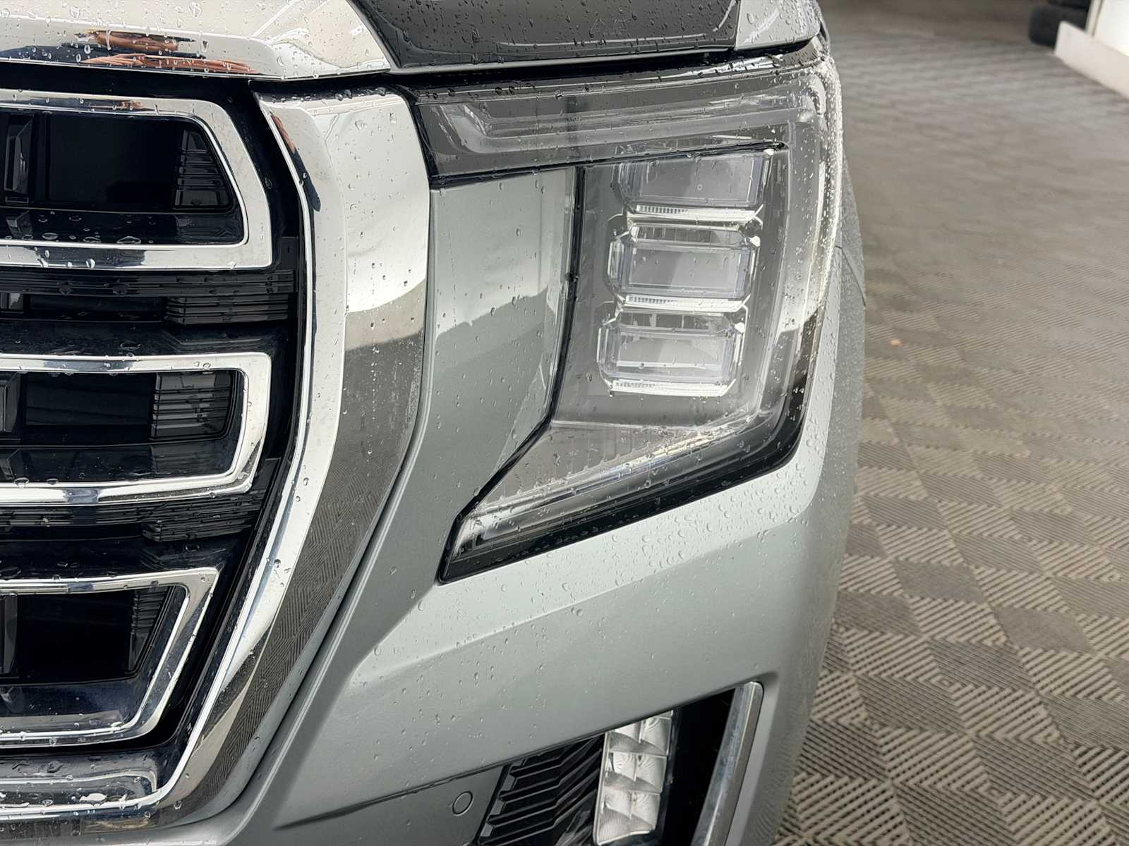 Thumbnail: 2023 GMC Yukon XL - 10