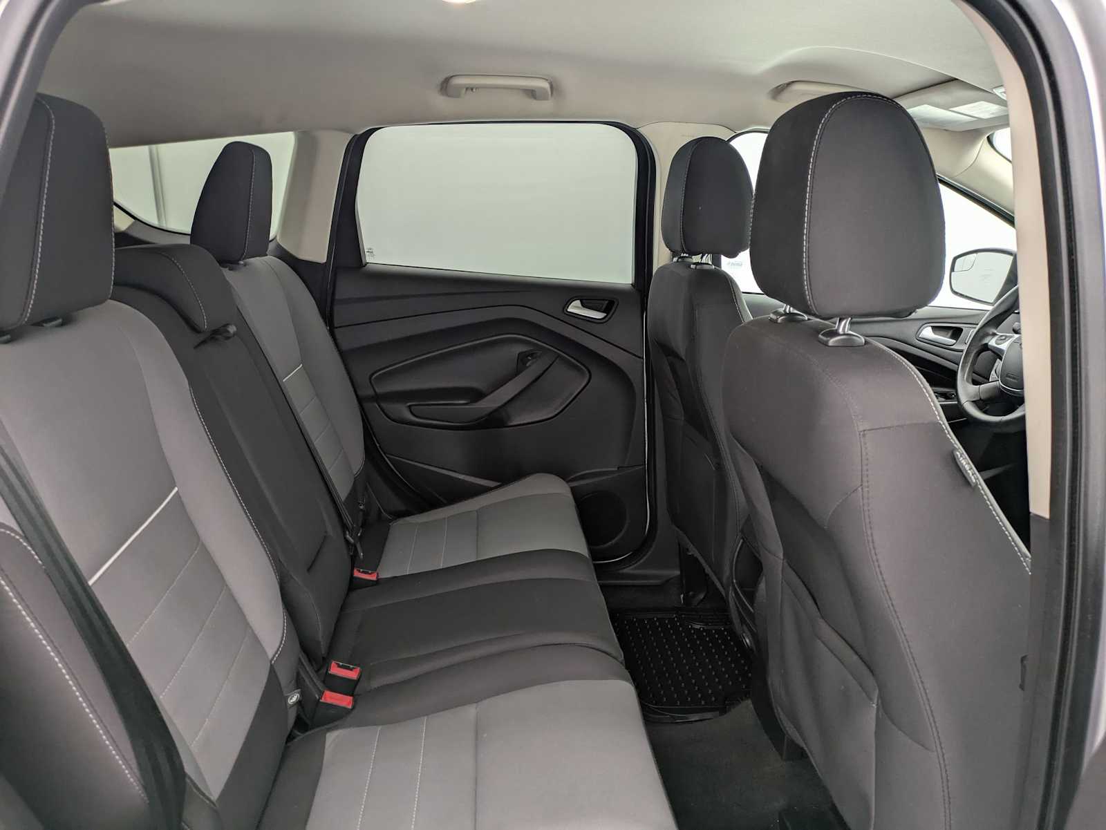 Thumbnail: 2015 Ford Escape - 21