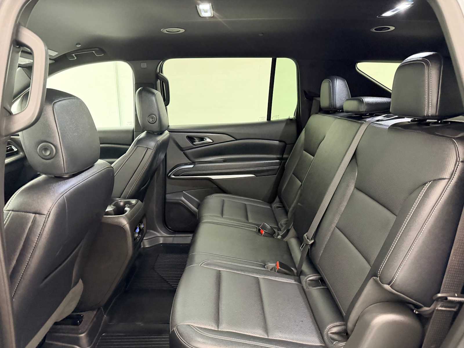 Thumbnail: 2025 Chevrolet Traverse - 19