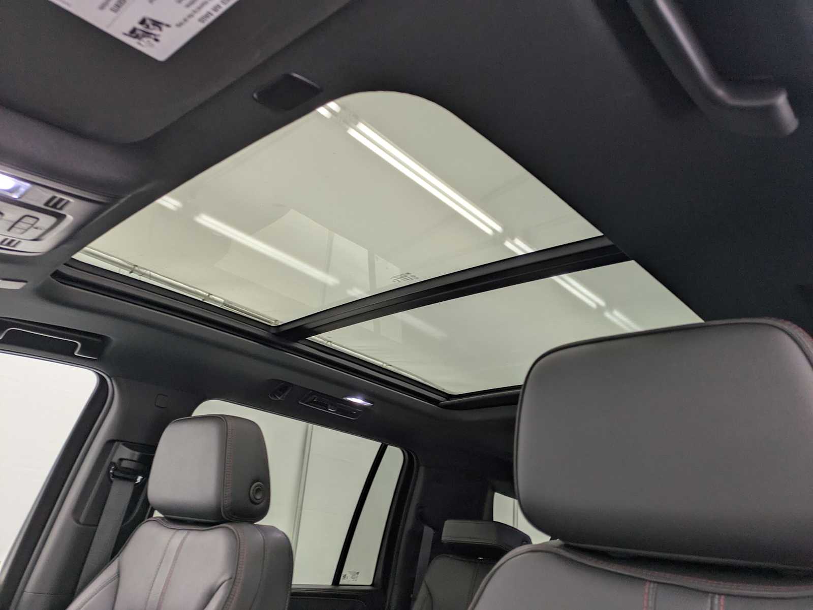 Thumbnail: 2024 Chevrolet Suburban - 20