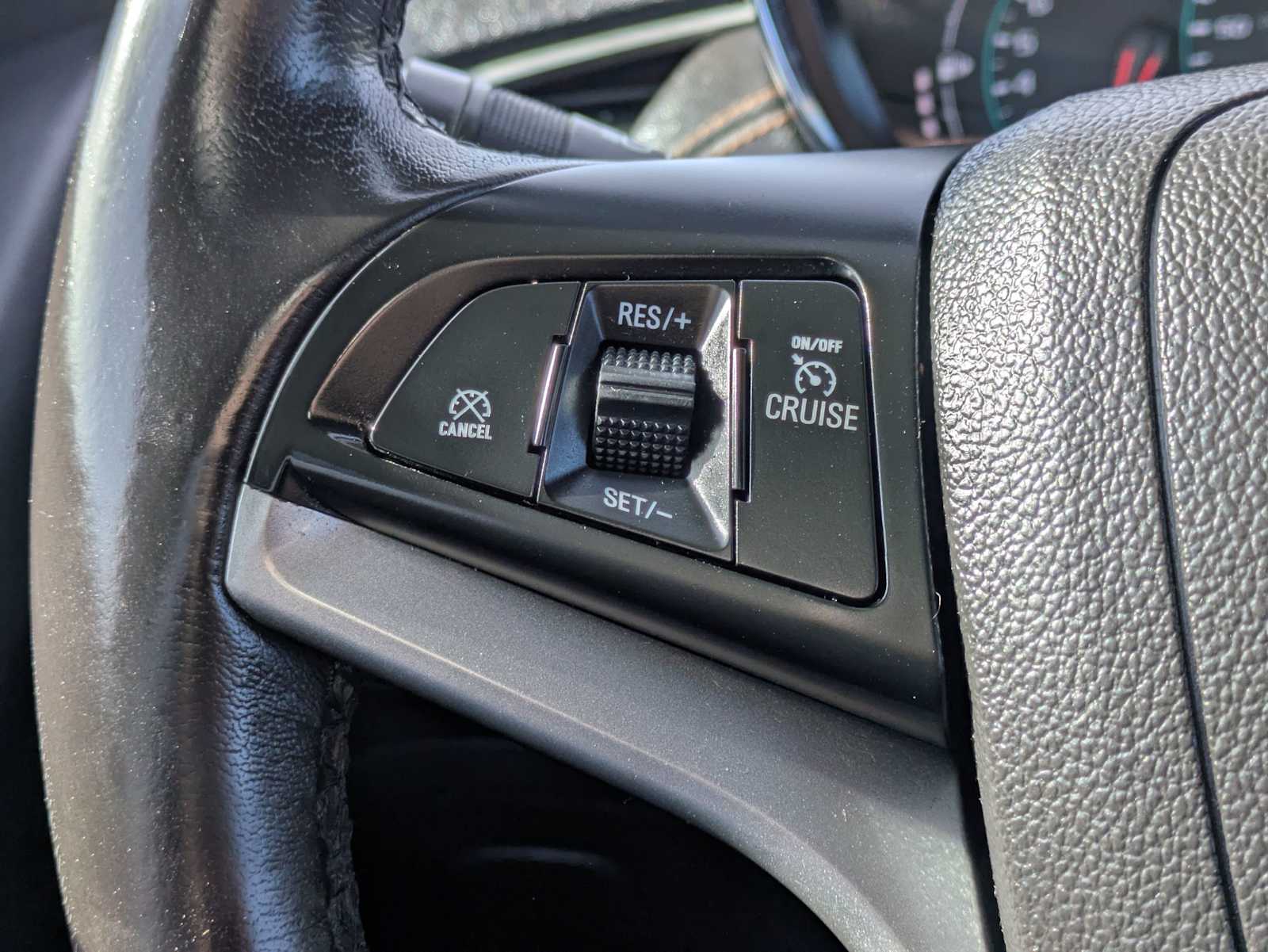 Thumbnail: 2020 Chevrolet Trax - 24