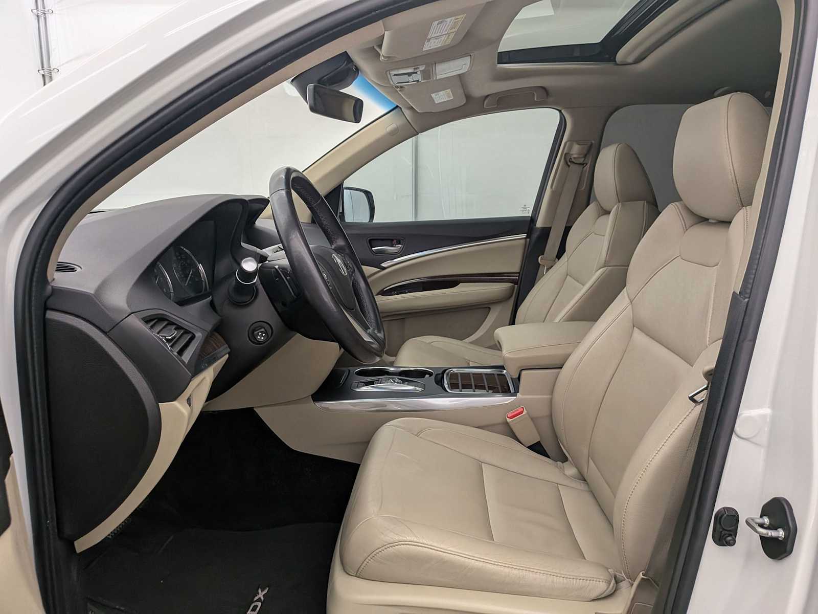 Thumbnail: 2018 Acura MDX - 16