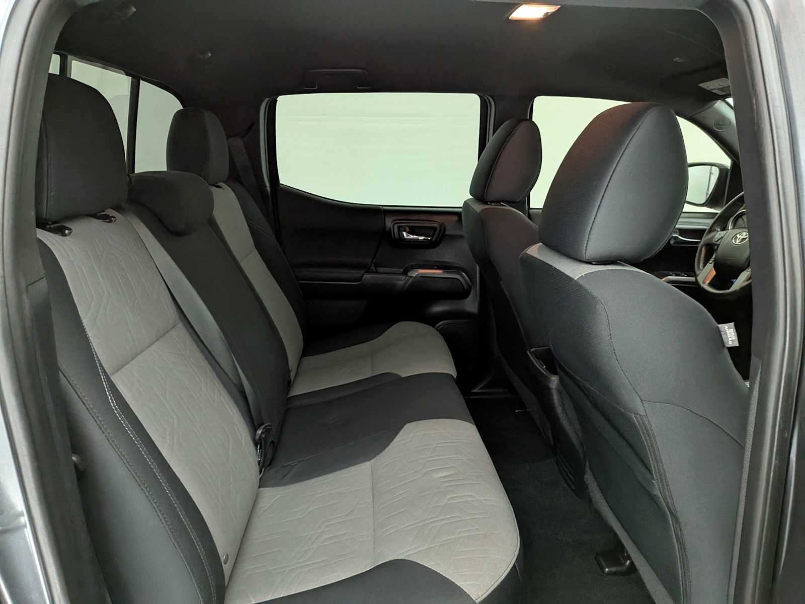 Thumbnail: 2021 Toyota Tacoma - 23