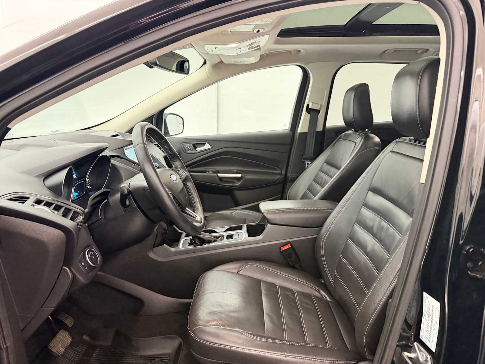 Thumbnail: 2018 Ford Escape - 17