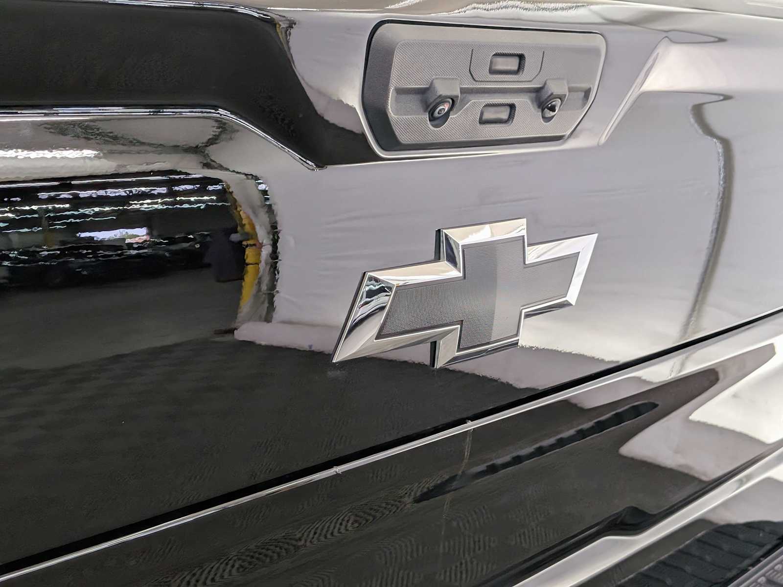 Thumbnail: 2023 Chevrolet Silverado 1500 - 13