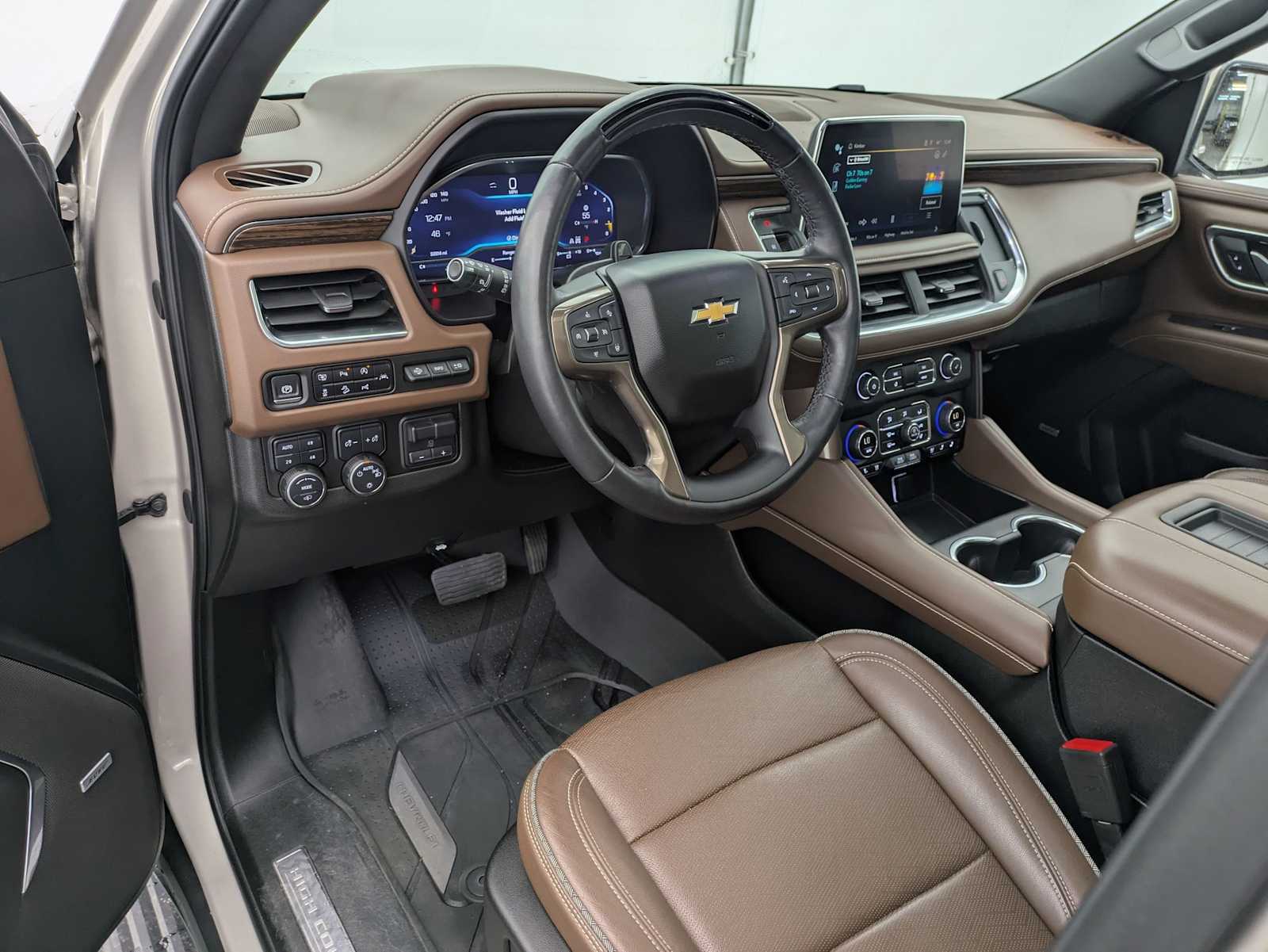 Thumbnail: 2024 Chevrolet Tahoe - 2