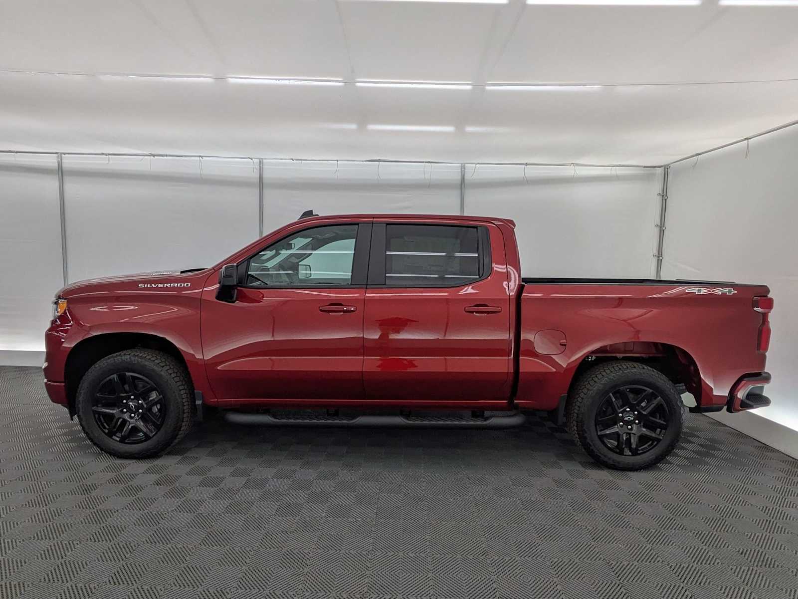 Thumbnail: 2026 Chevrolet Silverado 1500 - 3