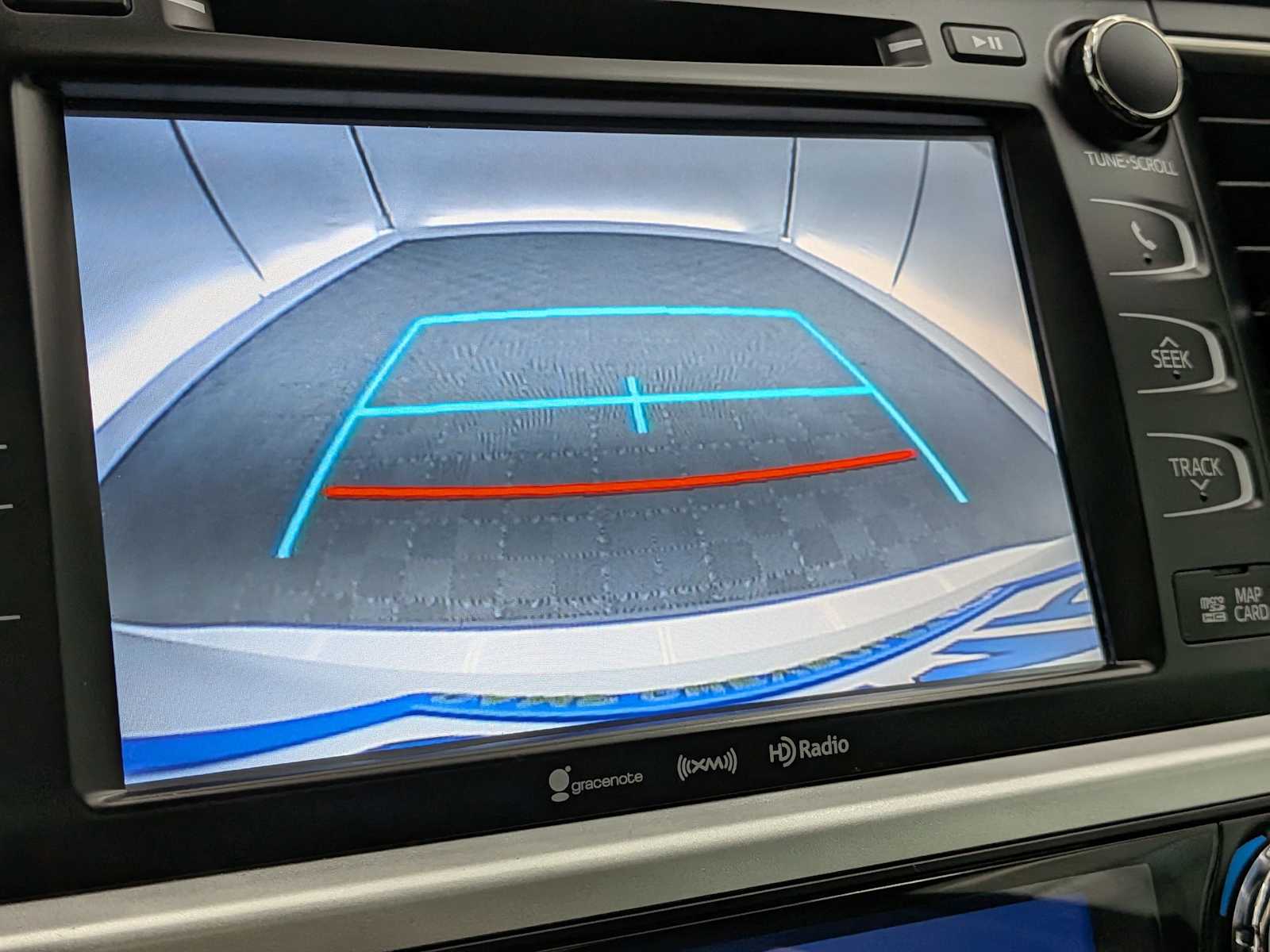 Thumbnail: 2019 Toyota Highlander - 30