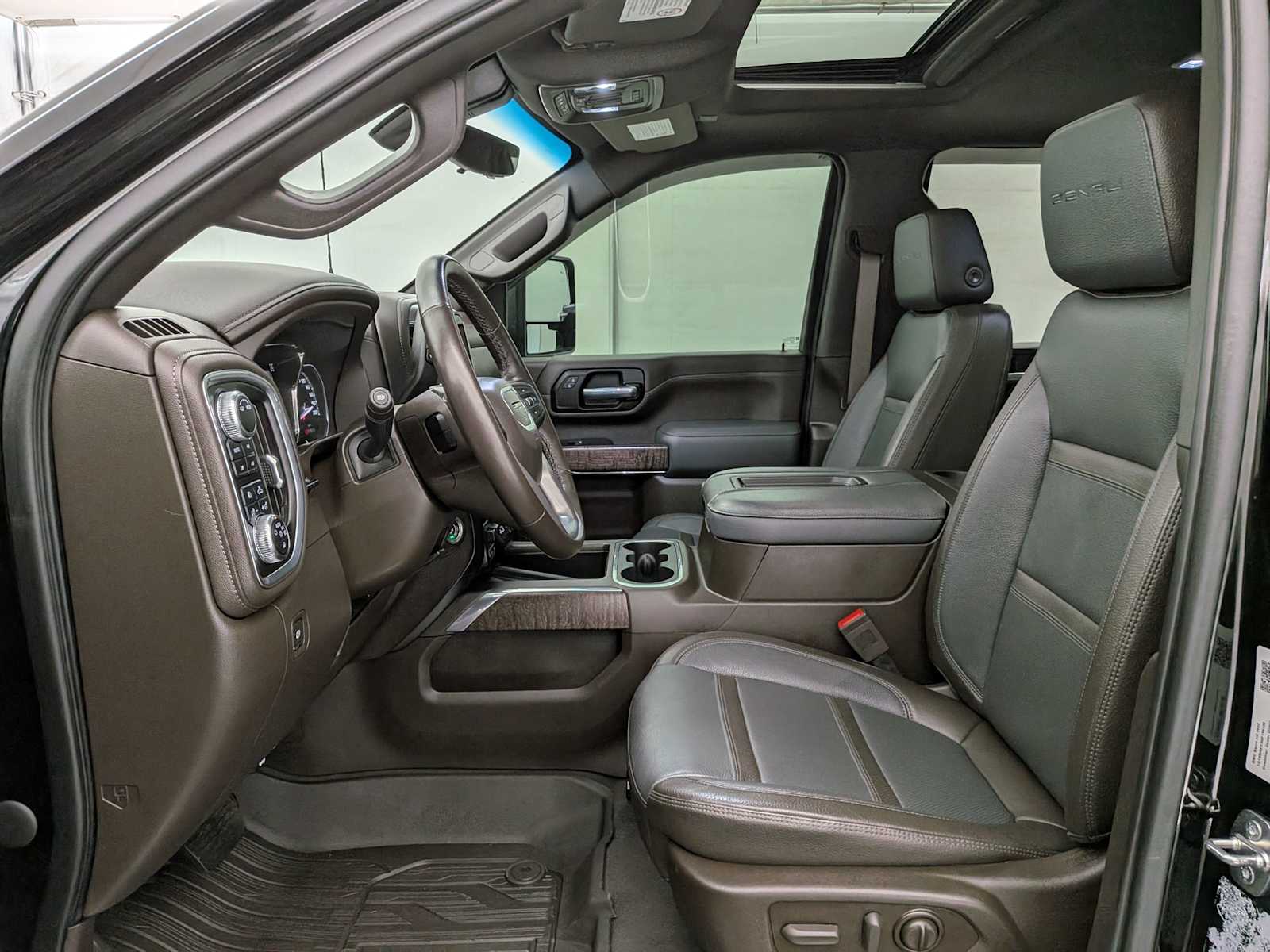 Thumbnail: 2022 GMC Sierra 3500 - 18