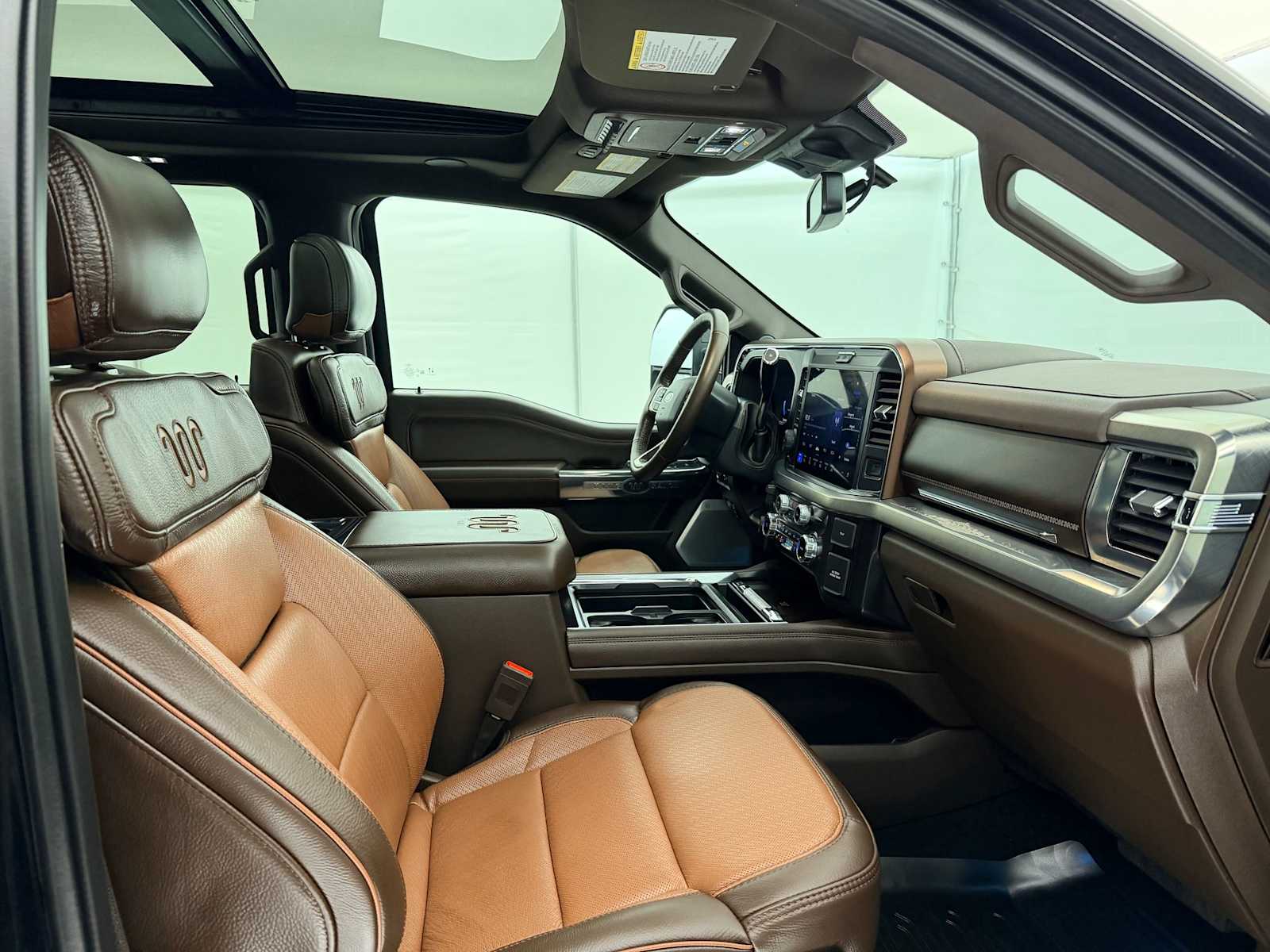 Thumbnail: 2025 Ford F-350 - 24