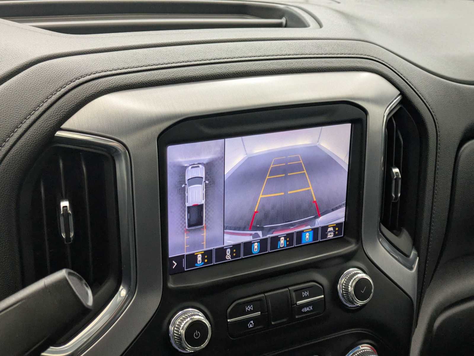 Thumbnail: 2023 GMC Sierra 3500 - 30