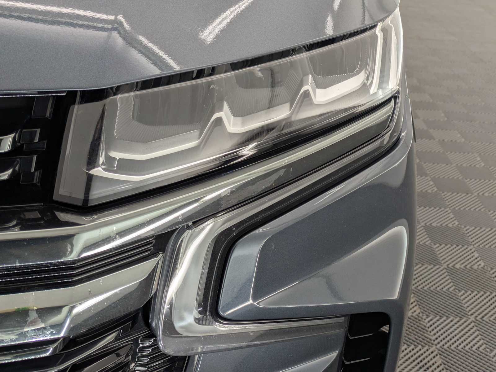 Thumbnail: 2021 Chevrolet Tahoe - 10