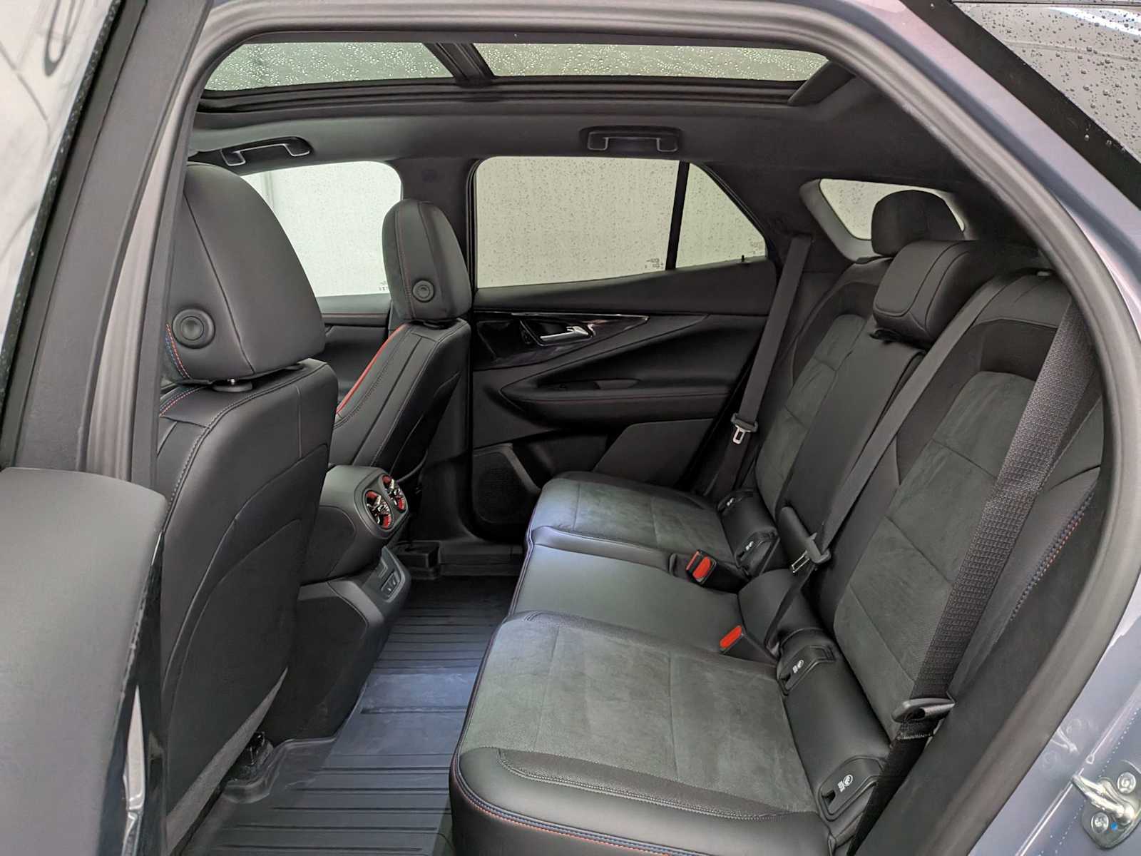 Thumbnail: 2026 Chevrolet Blazer EV - 21