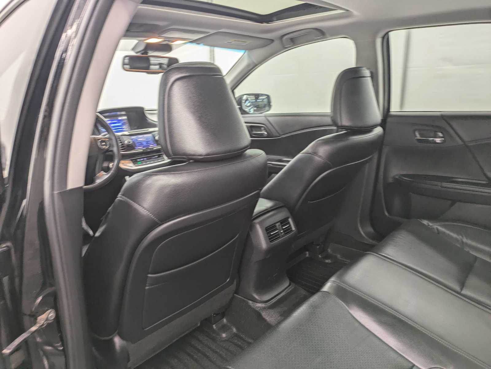 Thumbnail: 2014 Honda Accord - 18