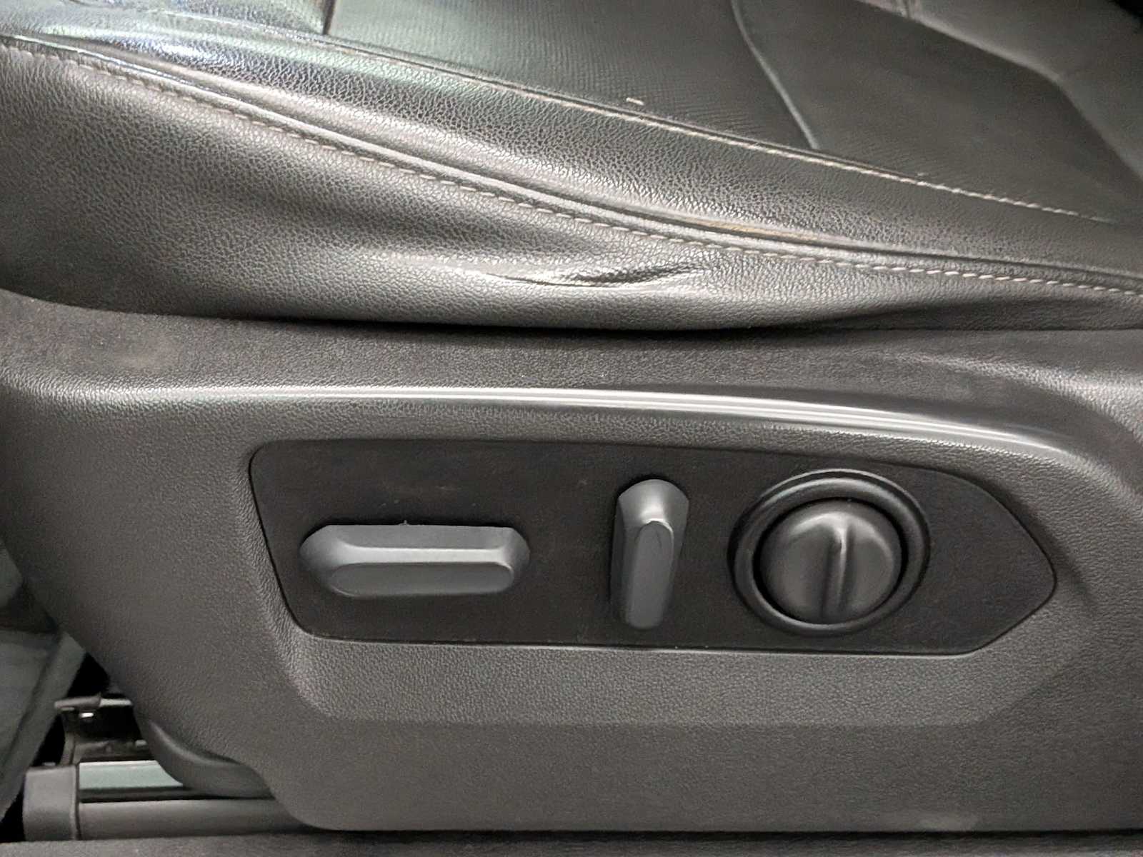 Thumbnail: 2022 Chevrolet Silverado 2500 - 21