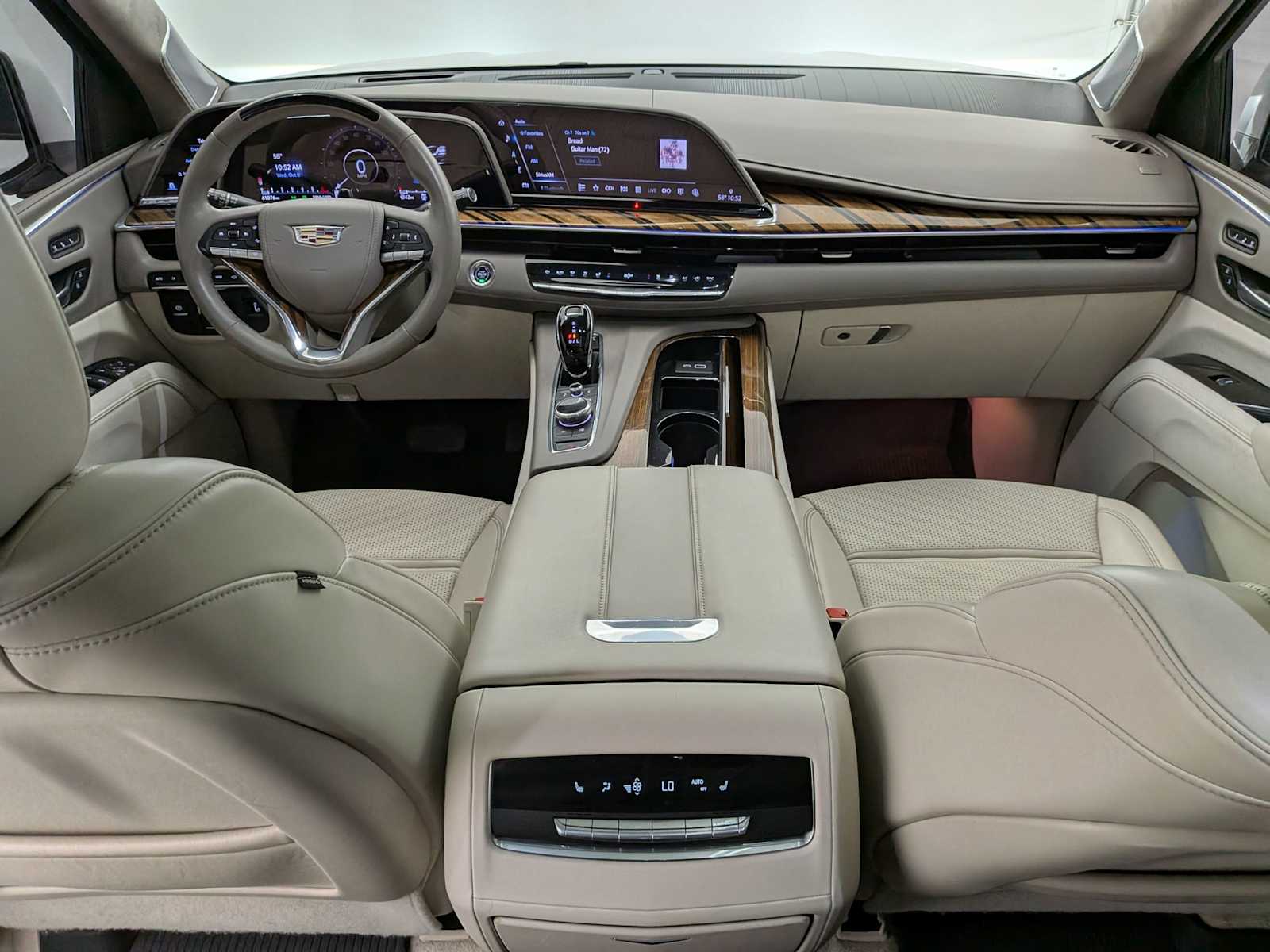 Thumbnail: 2022 Cadillac Escalade - 16