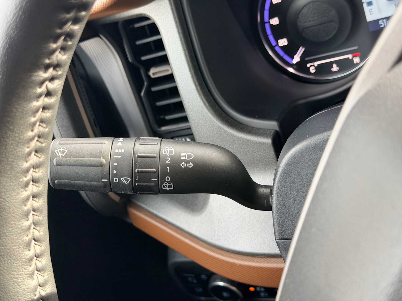 Thumbnail: 2024 Ford Bronco - 25