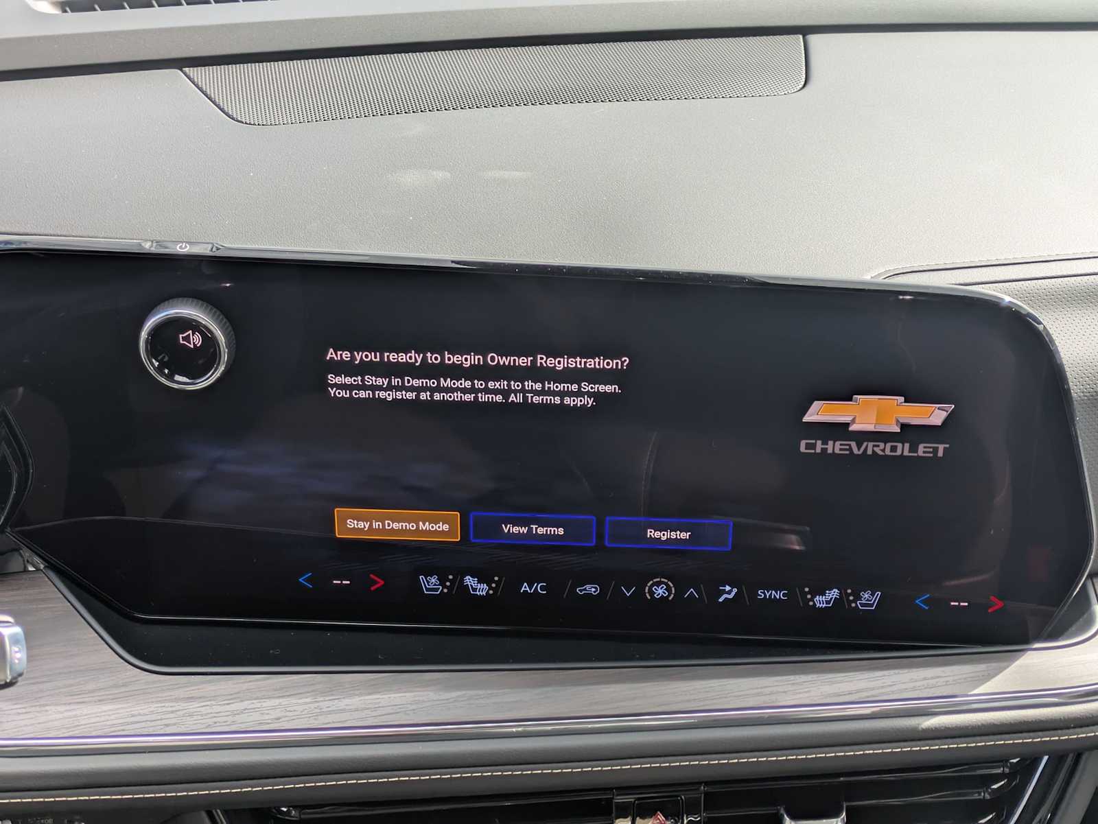 Thumbnail: 2025 Chevrolet Suburban - 29