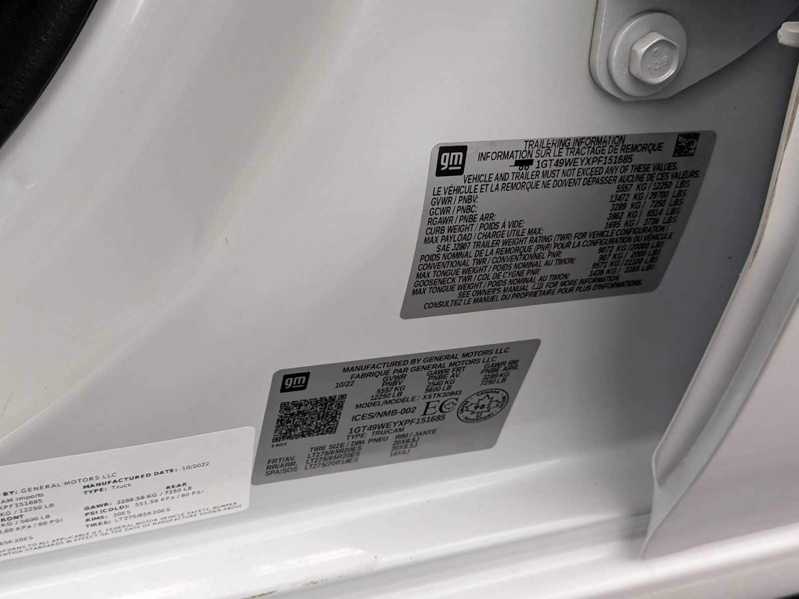 Thumbnail: 2023 GMC Sierra 3500 - 36