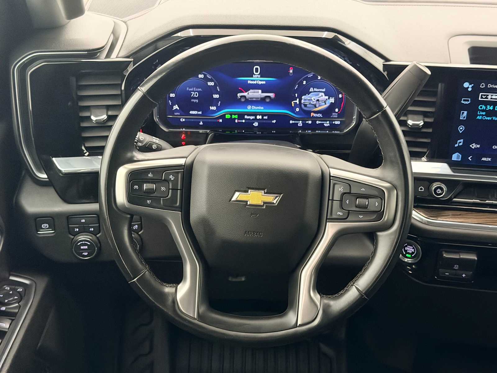 Thumbnail: 2024 Chevrolet Silverado 3500 - 24