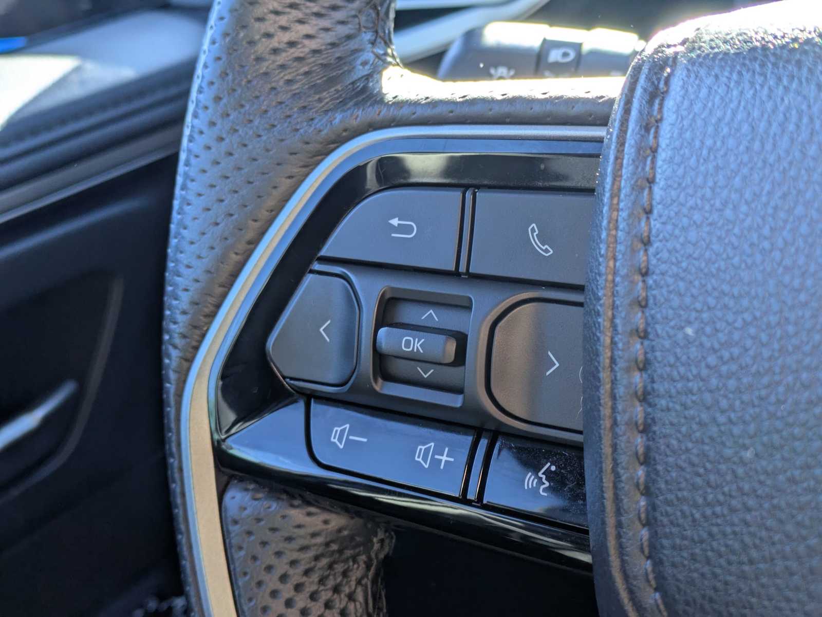 Thumbnail: 2024 Toyota Tundra - 26