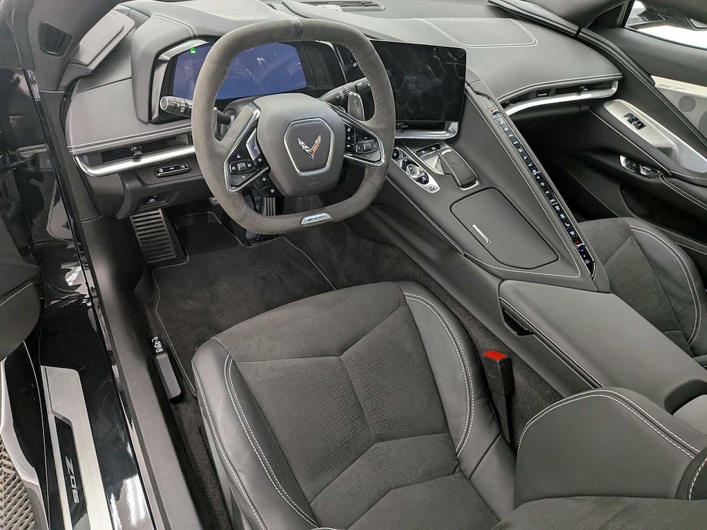 Used 2024 Chevrolet Corvette Stingray Z06 w/2LZ Convertible