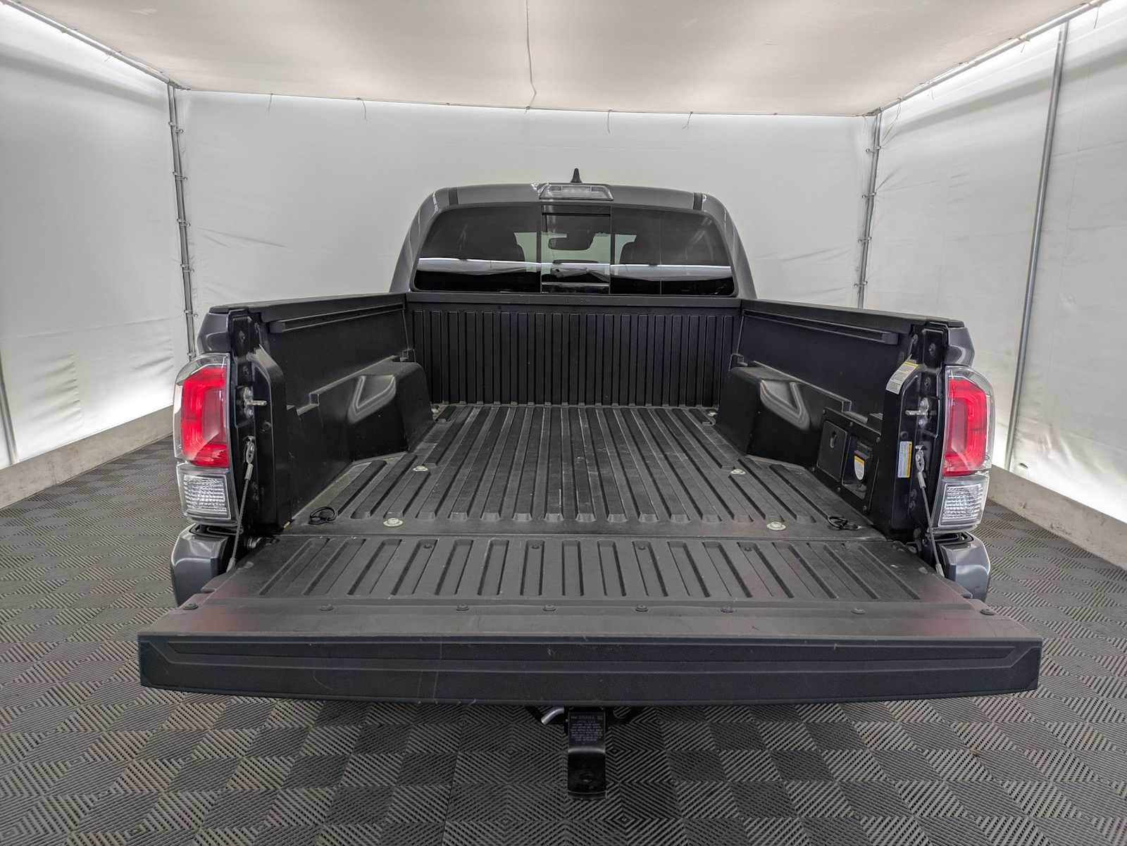 2020 Toyota Tacoma TRD Sport 37