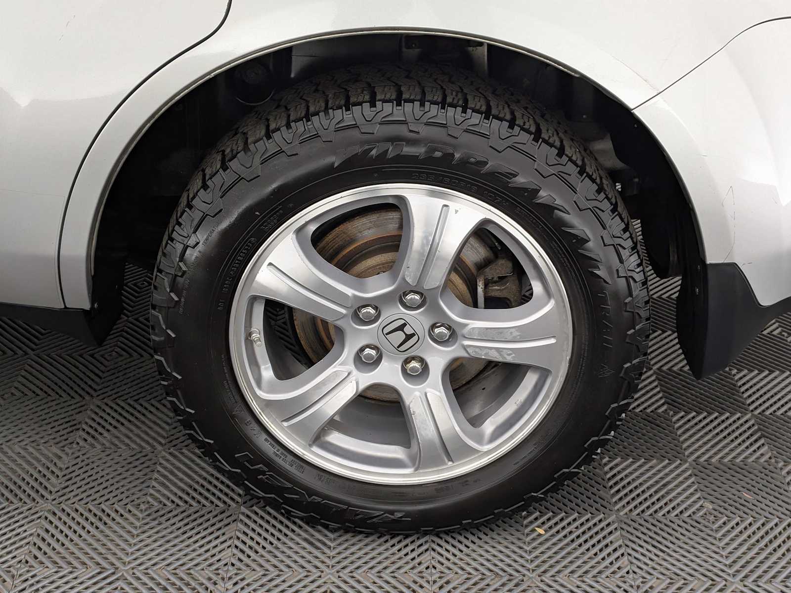 Thumbnail: 2015 Honda Pilot - 14