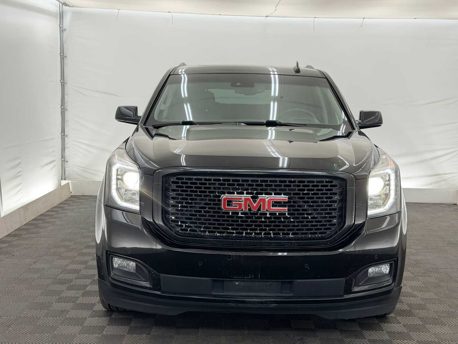 Thumbnail: 2016 GMC Yukon XL - 9
