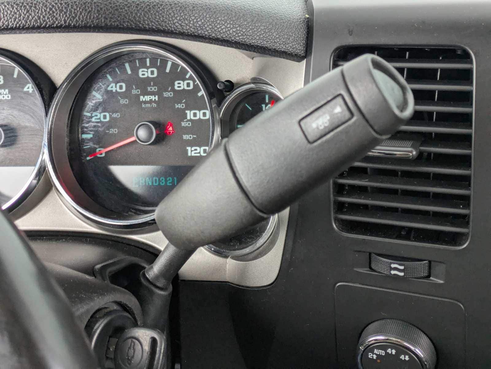 Thumbnail: 2009 Chevrolet Silverado 1500 - 29