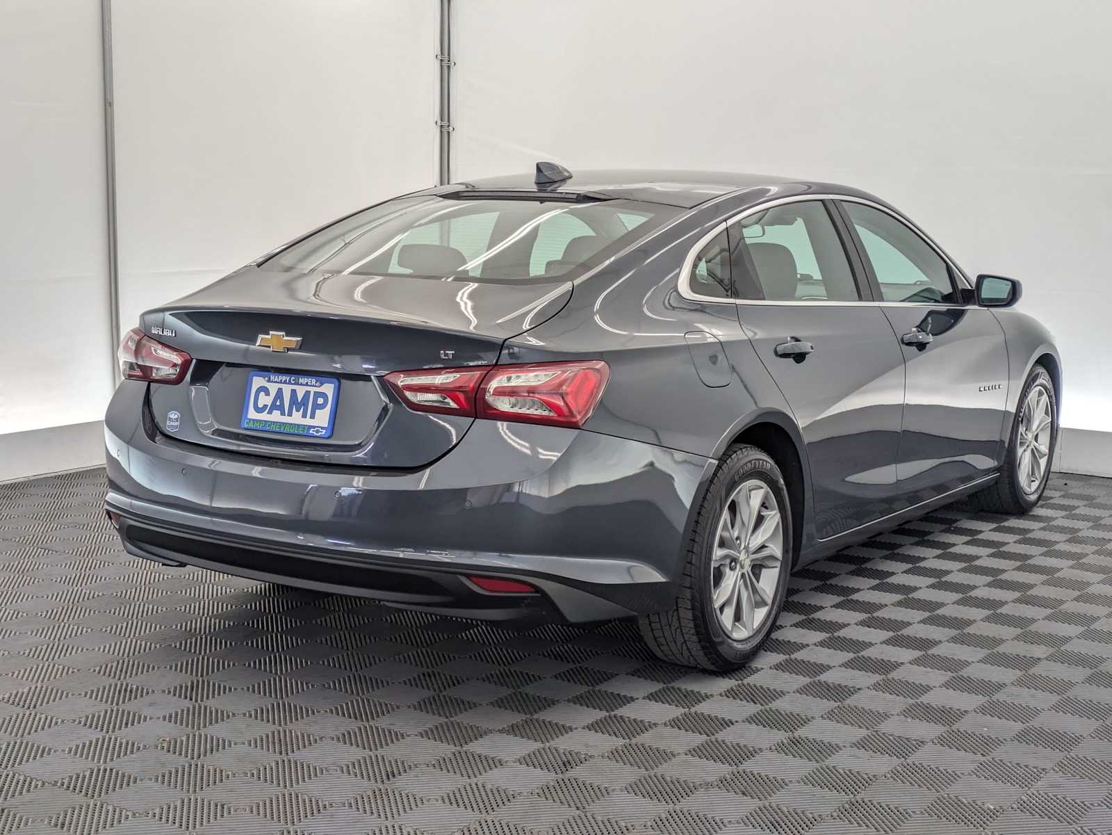 Thumbnail: 2020 Chevrolet Malibu - 6