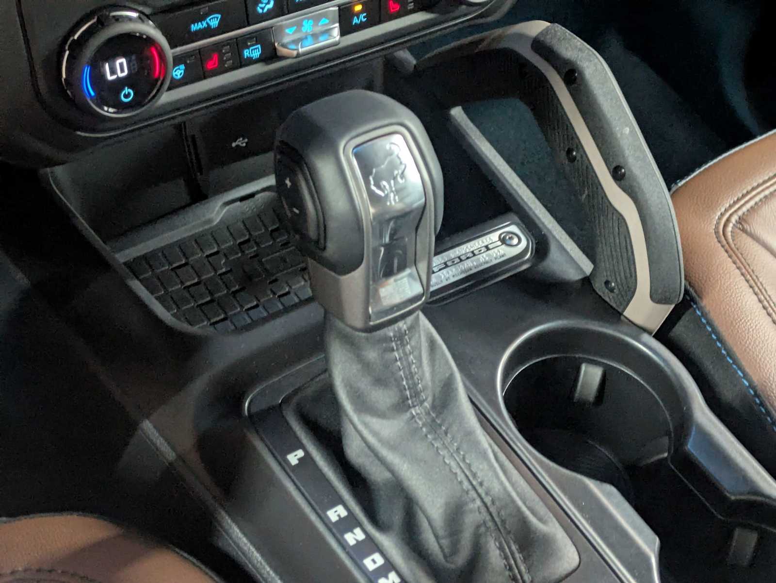 2024 Ford Bronco Outer Banks 30