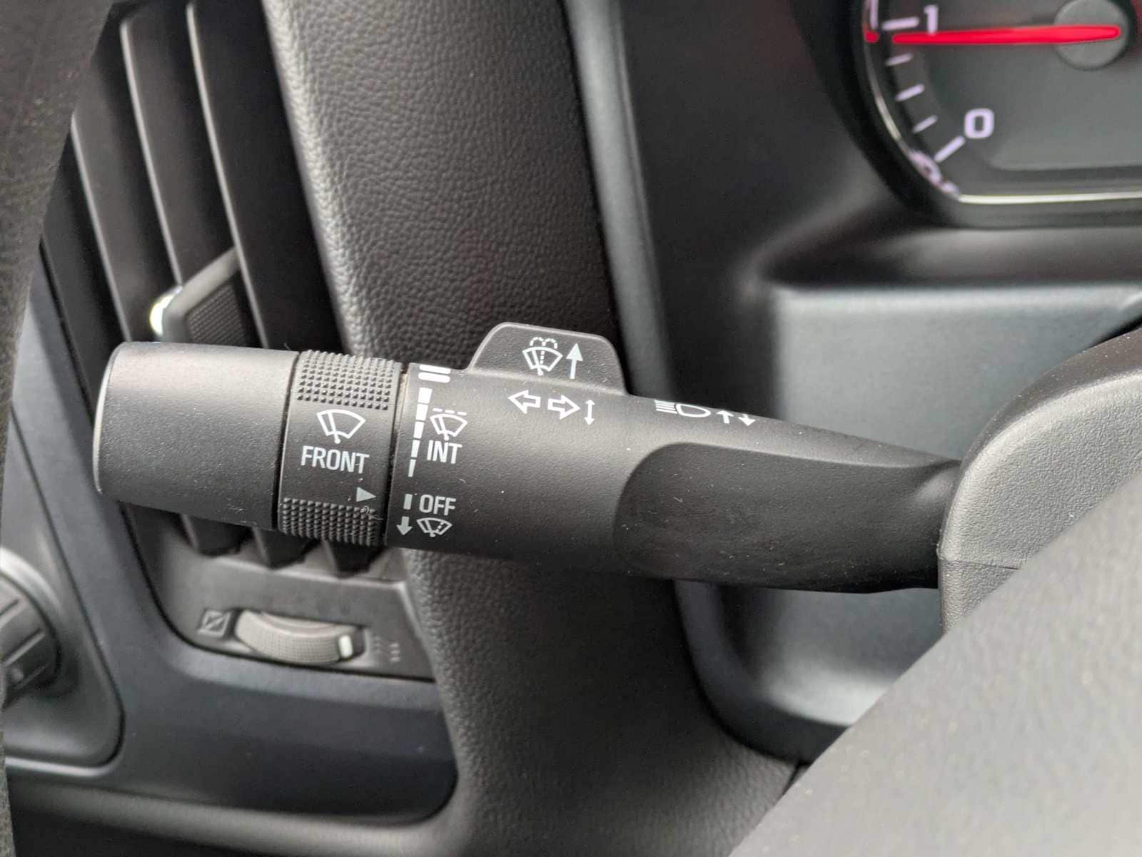 Thumbnail: 2017 Chevrolet Silverado 1500 - 25